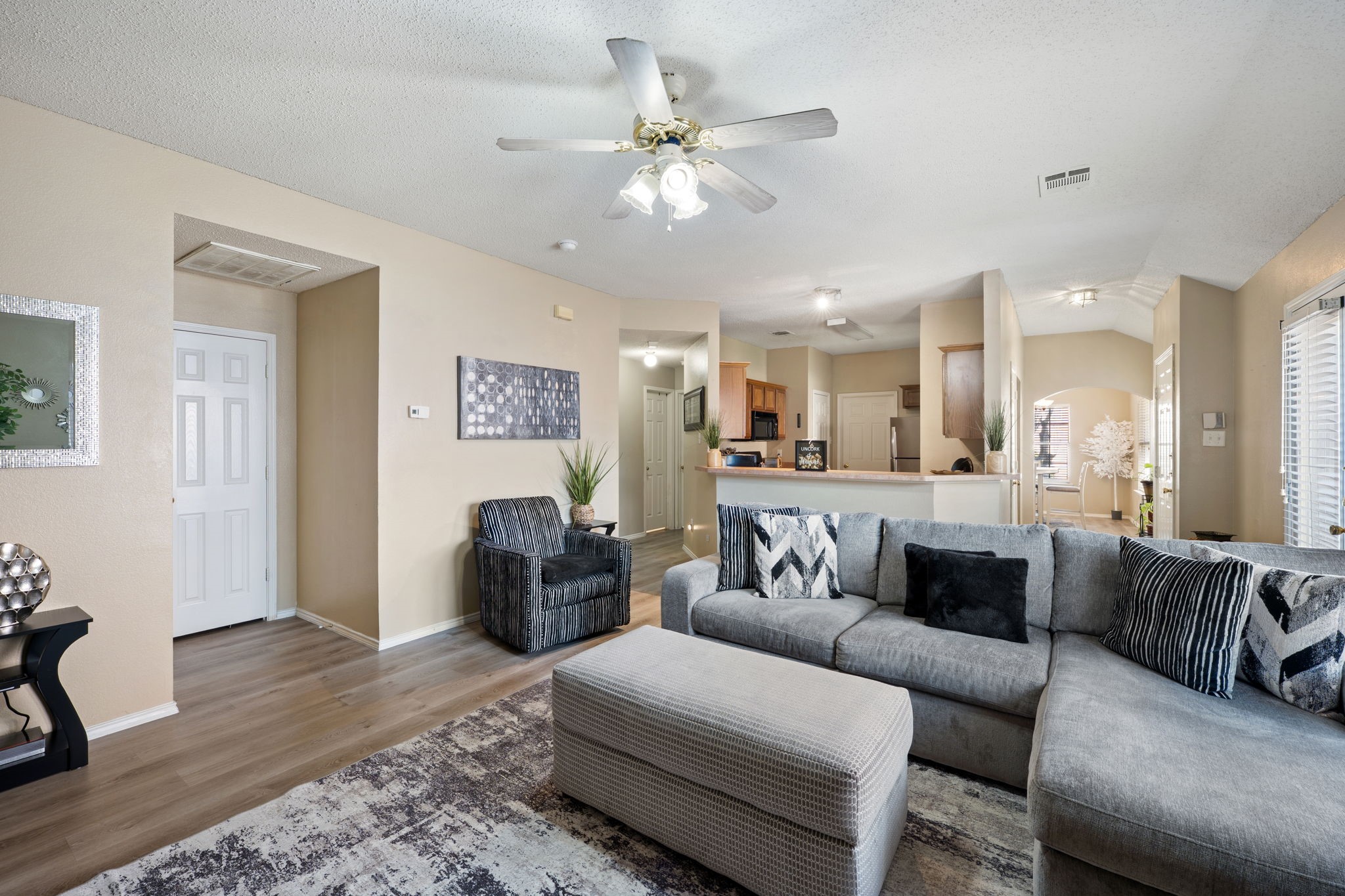 1418 Deville Circle
