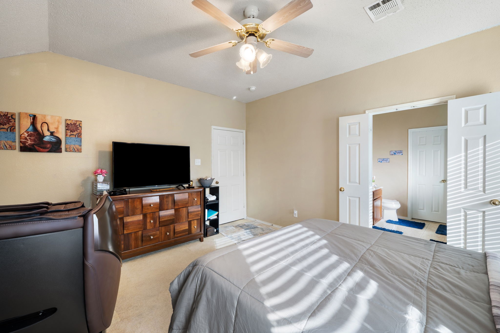 1418 Deville Circle