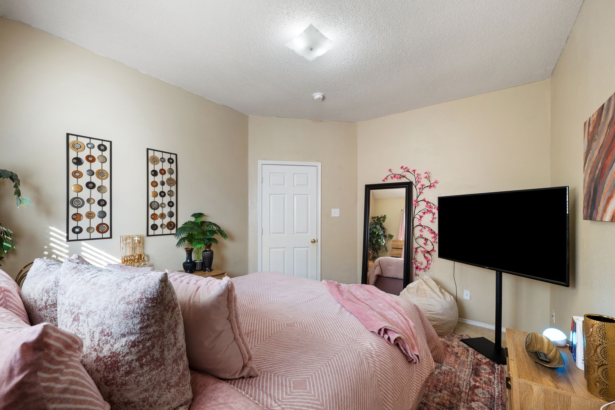 1418 Deville Circle