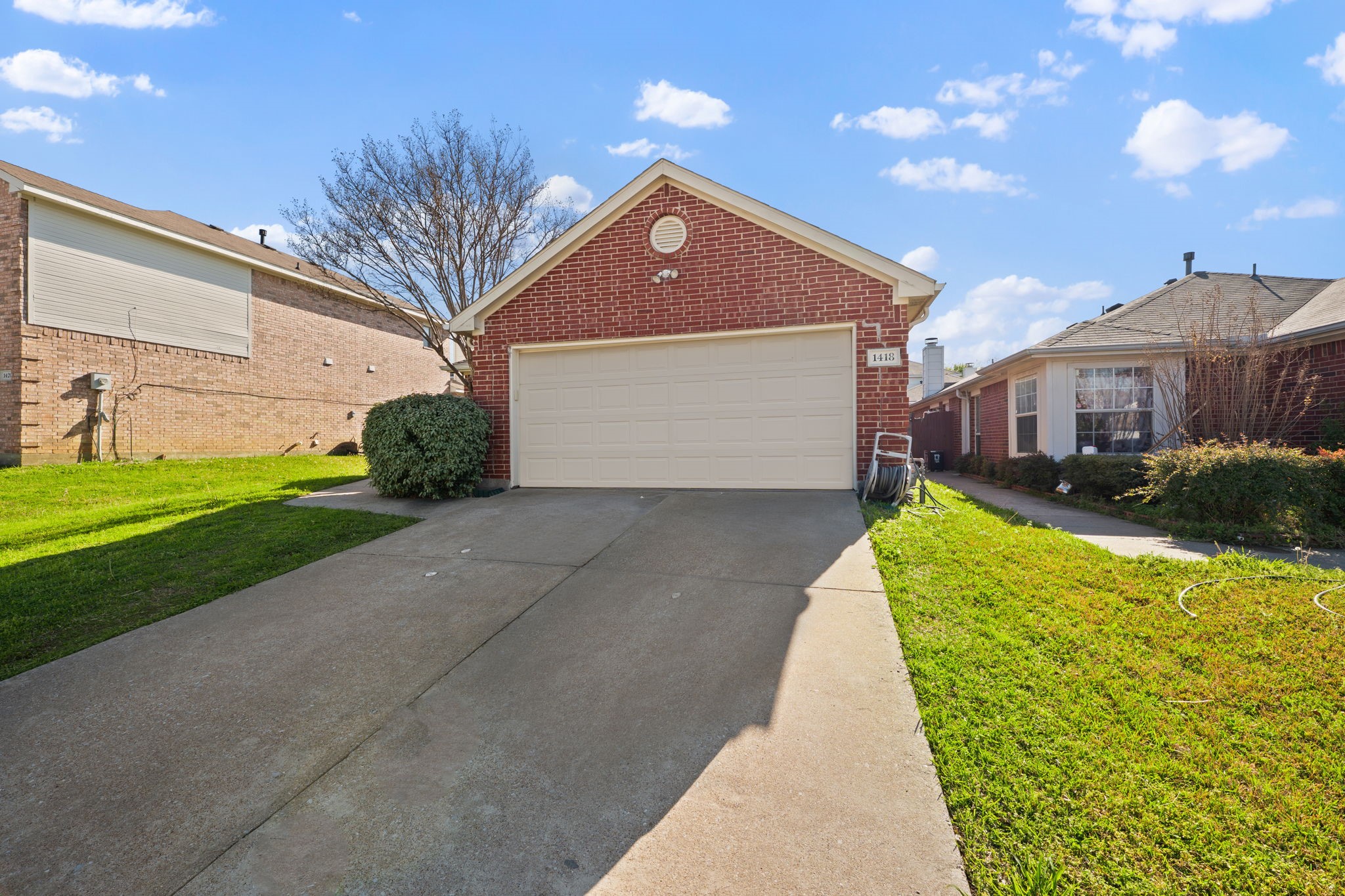 1418 Deville Circle