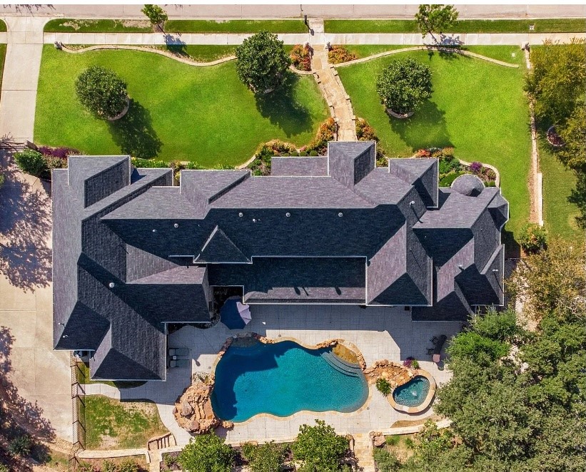 1613 Buckingham Drive