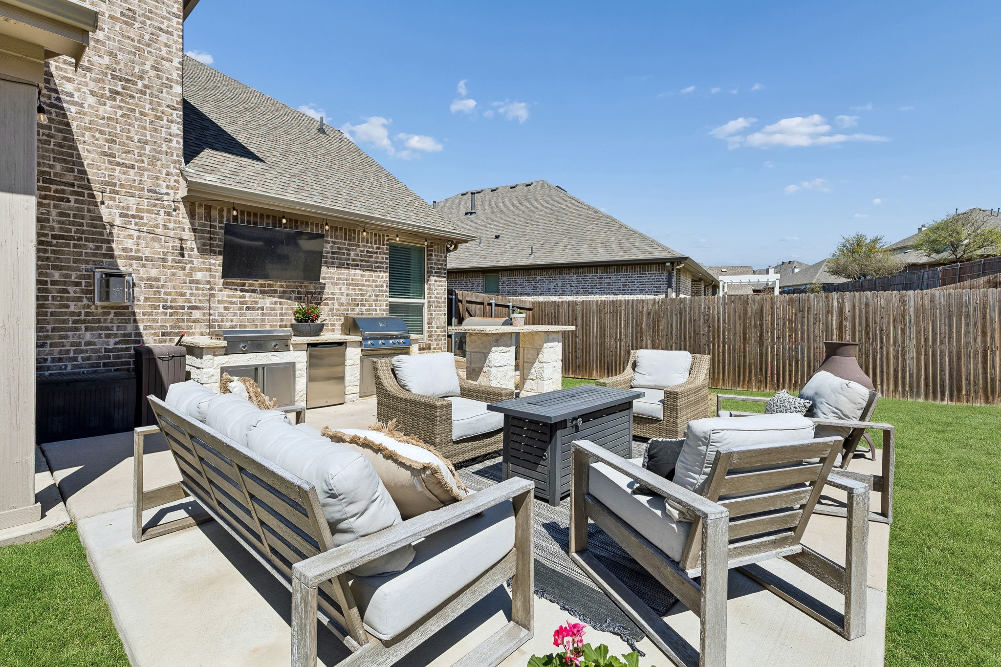 14508 Home Trail