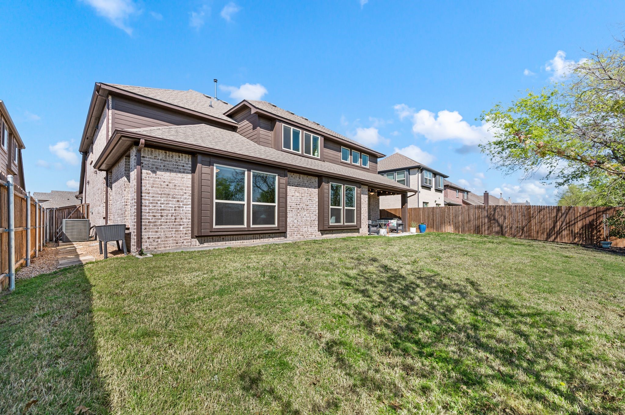 11504 Colonial Trace Road