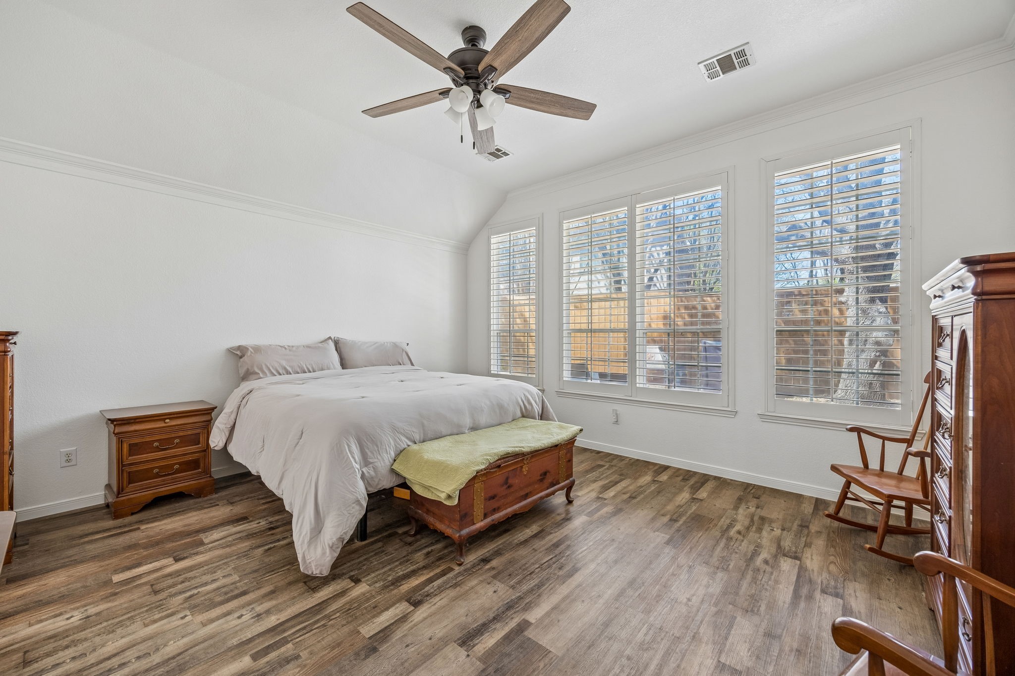 5 Cimarron Court