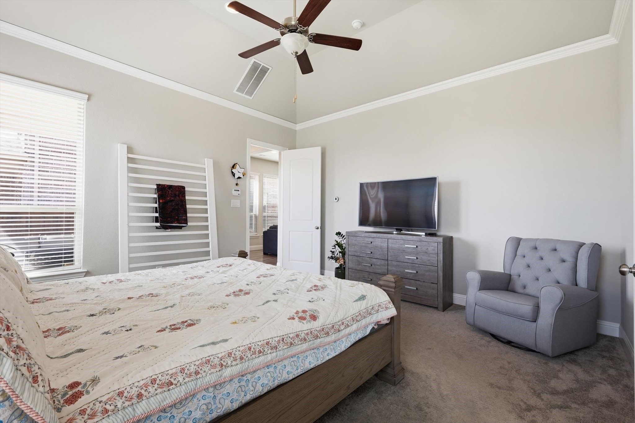 3424 Poinsettia Way