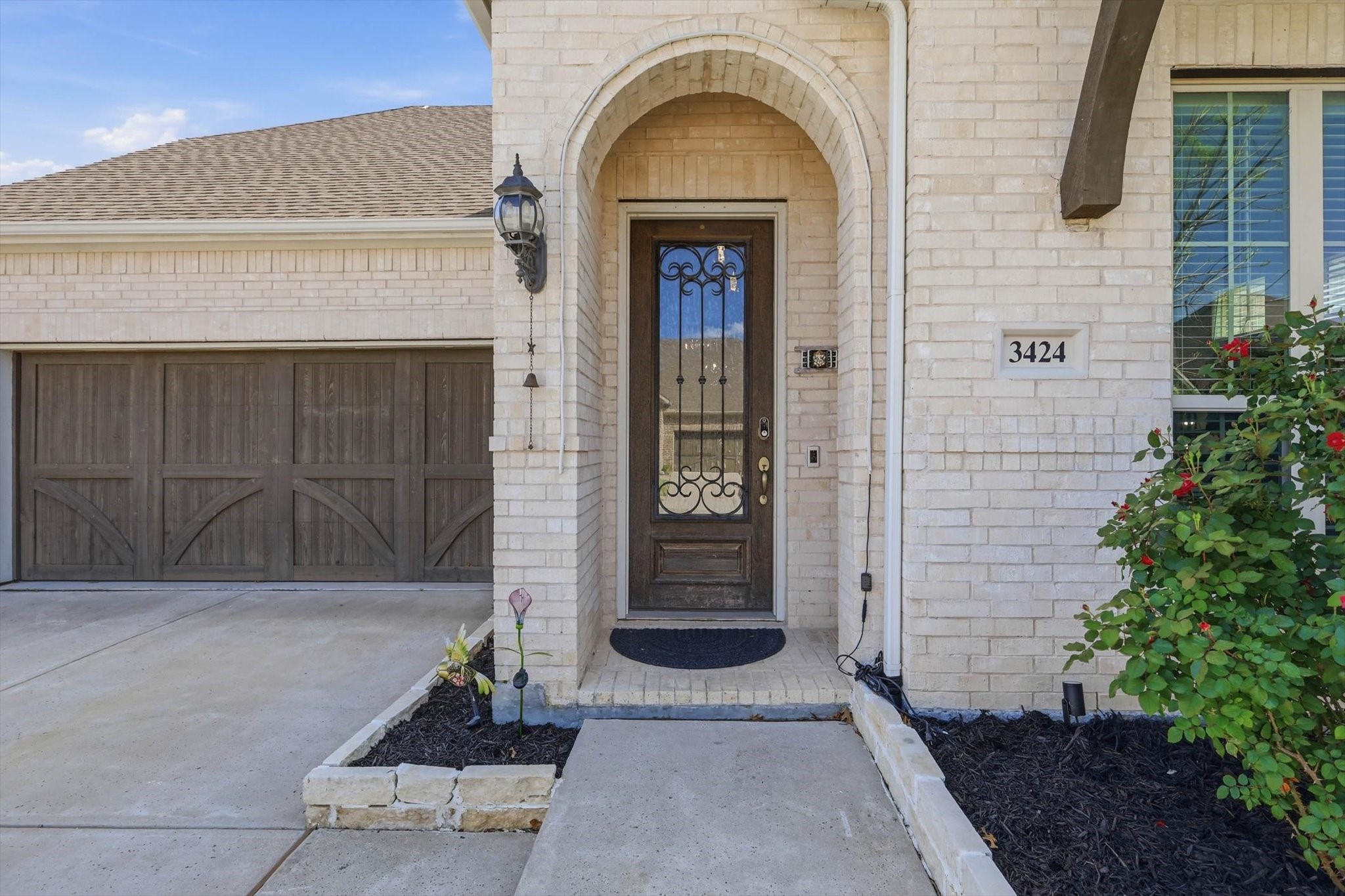 3424 Poinsettia Way