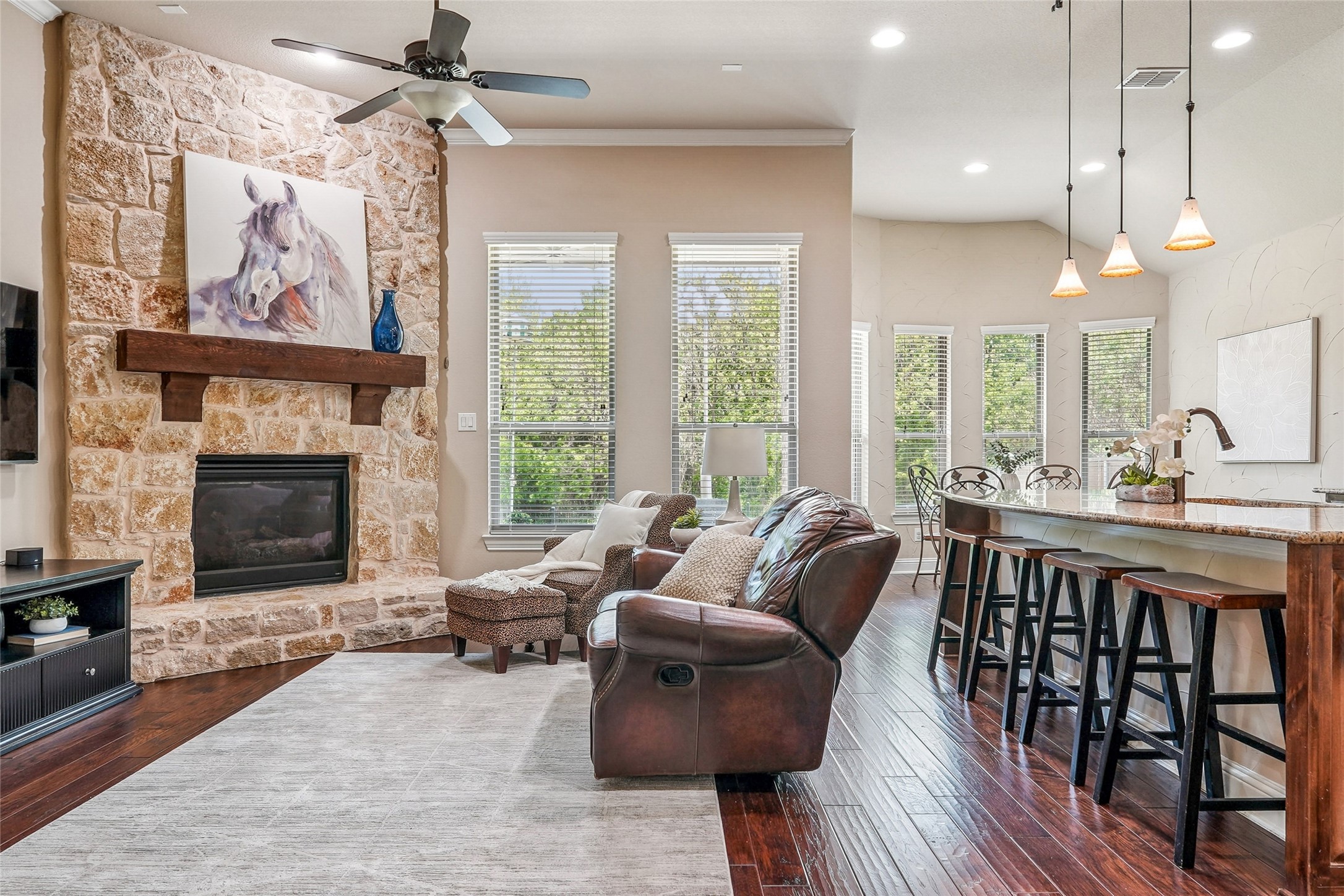2802 Sherwood Drive