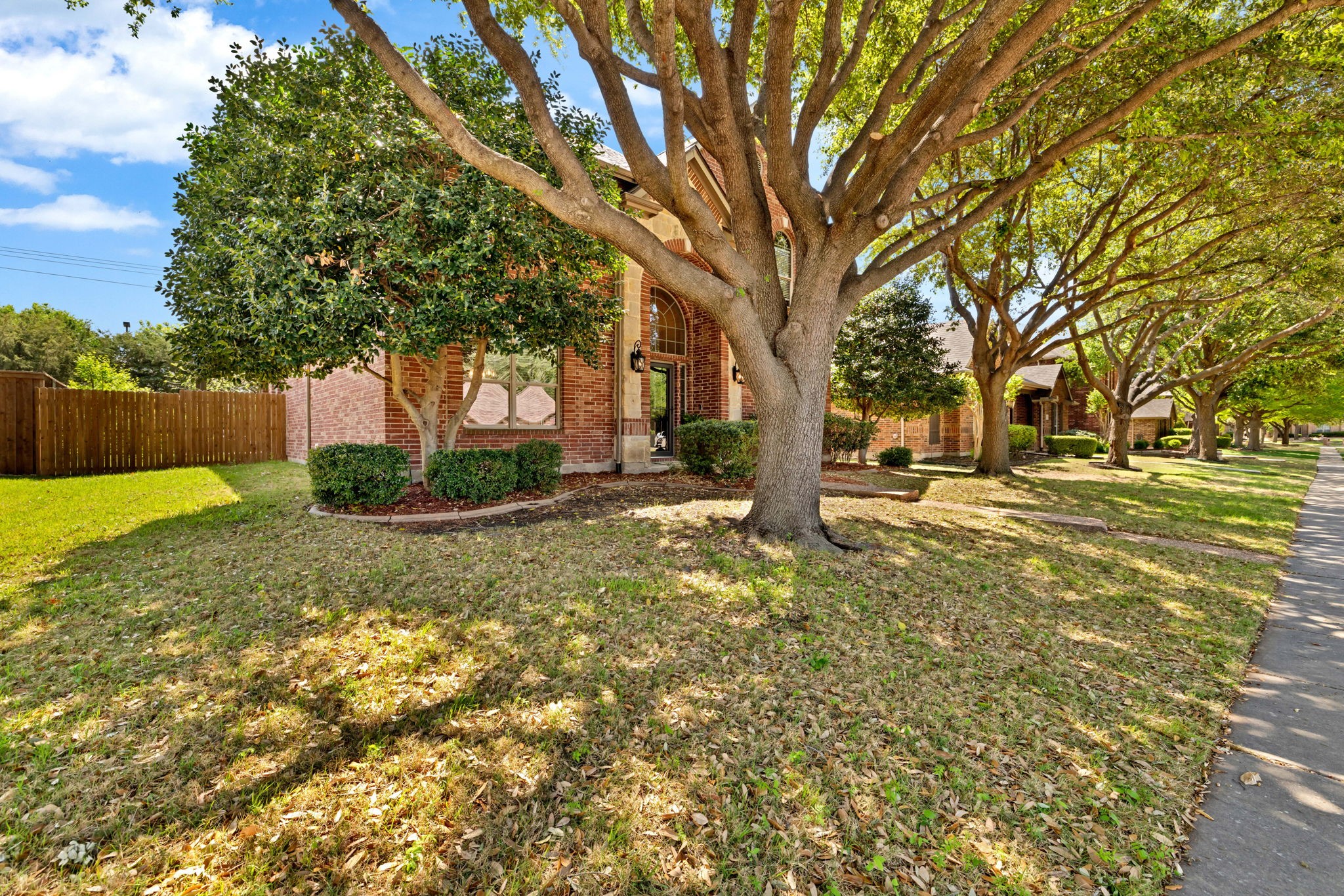 1097 Southampton Drive
