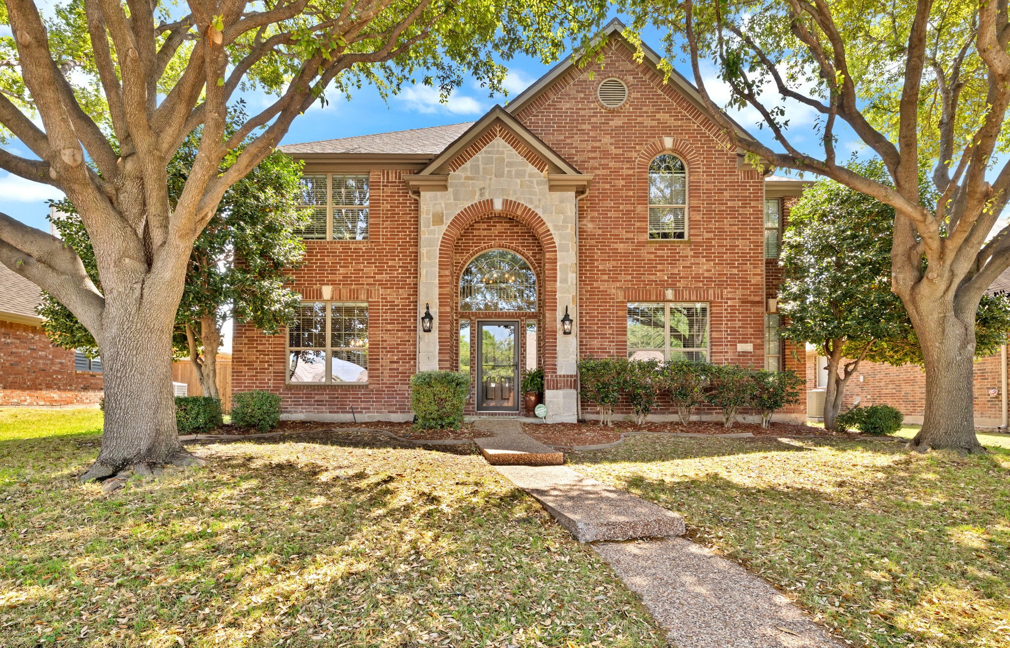 1097 Southampton Drive