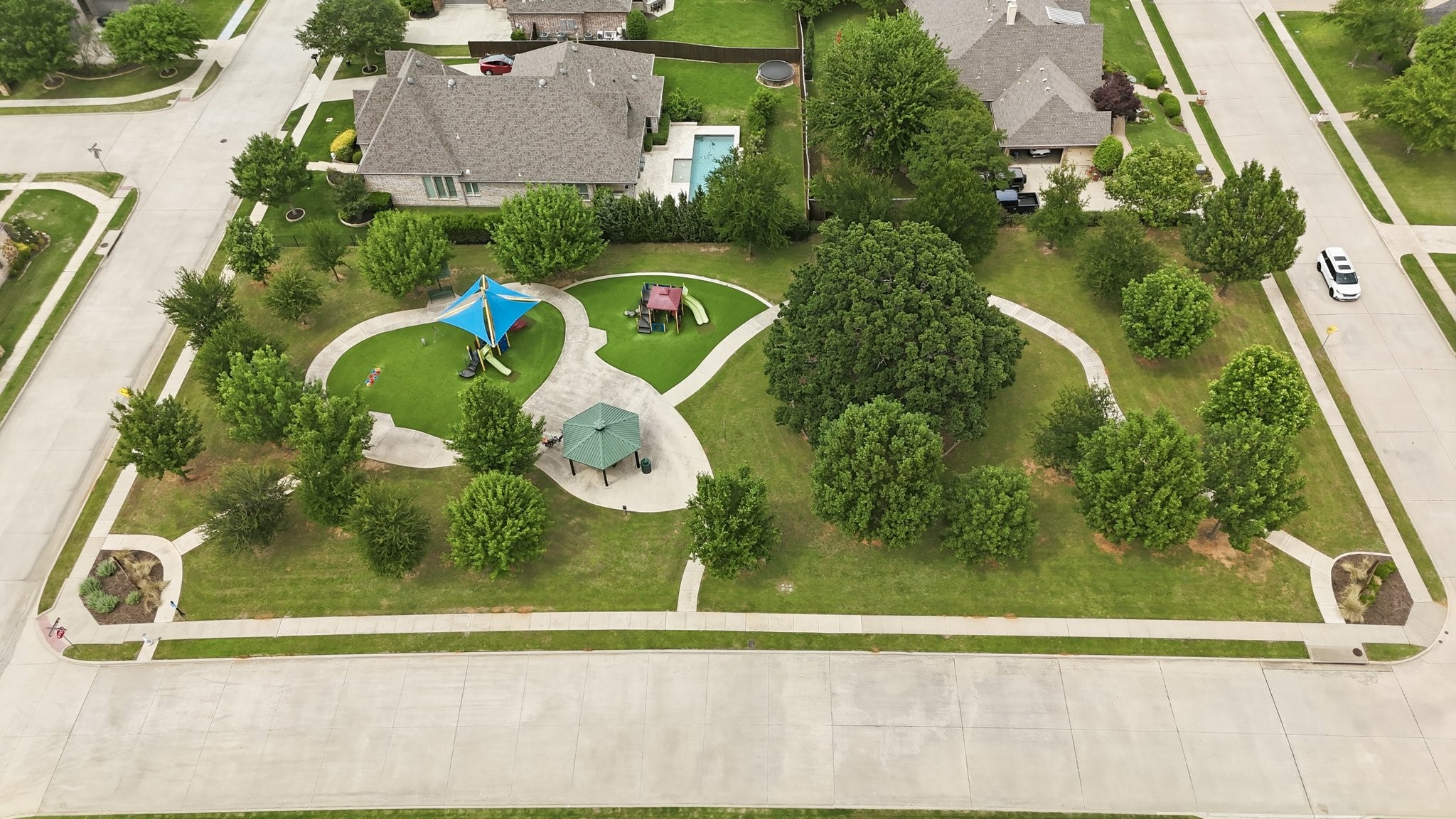 4019 Badenoch Way