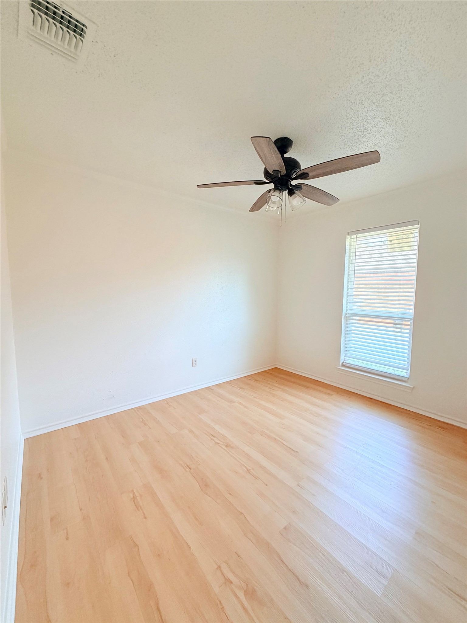 3613 Longbow Lane