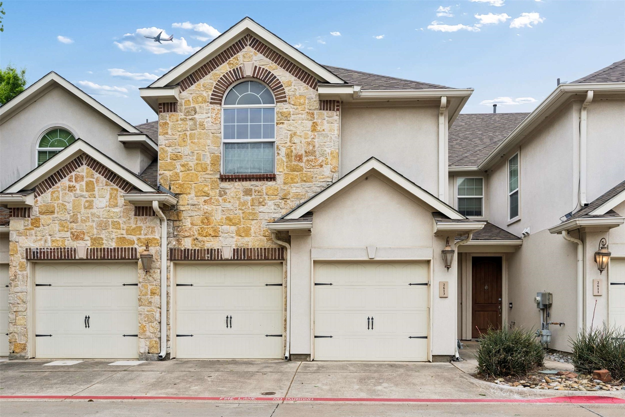 2613 Eagle Drive