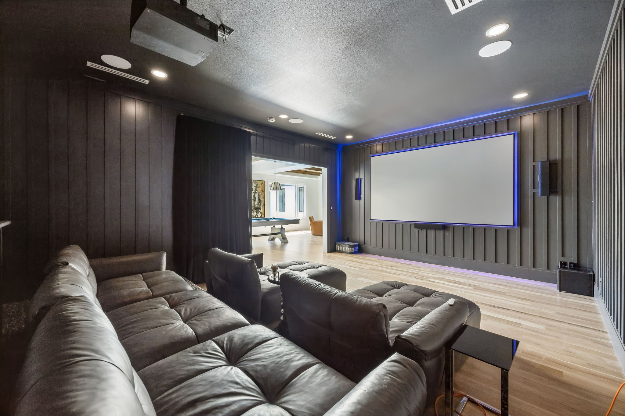 5301 Miramar Lane