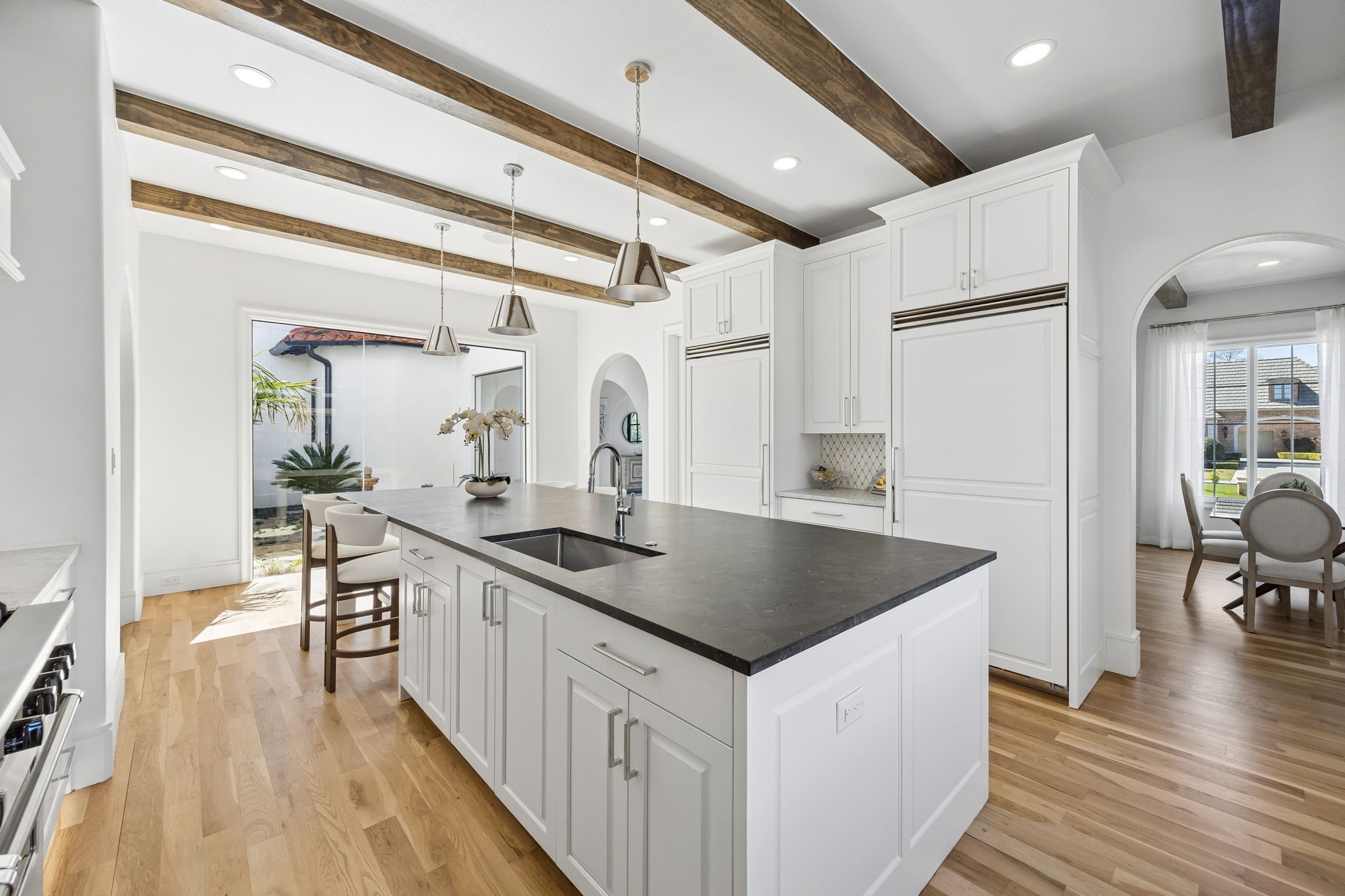 5301 Miramar Lane
