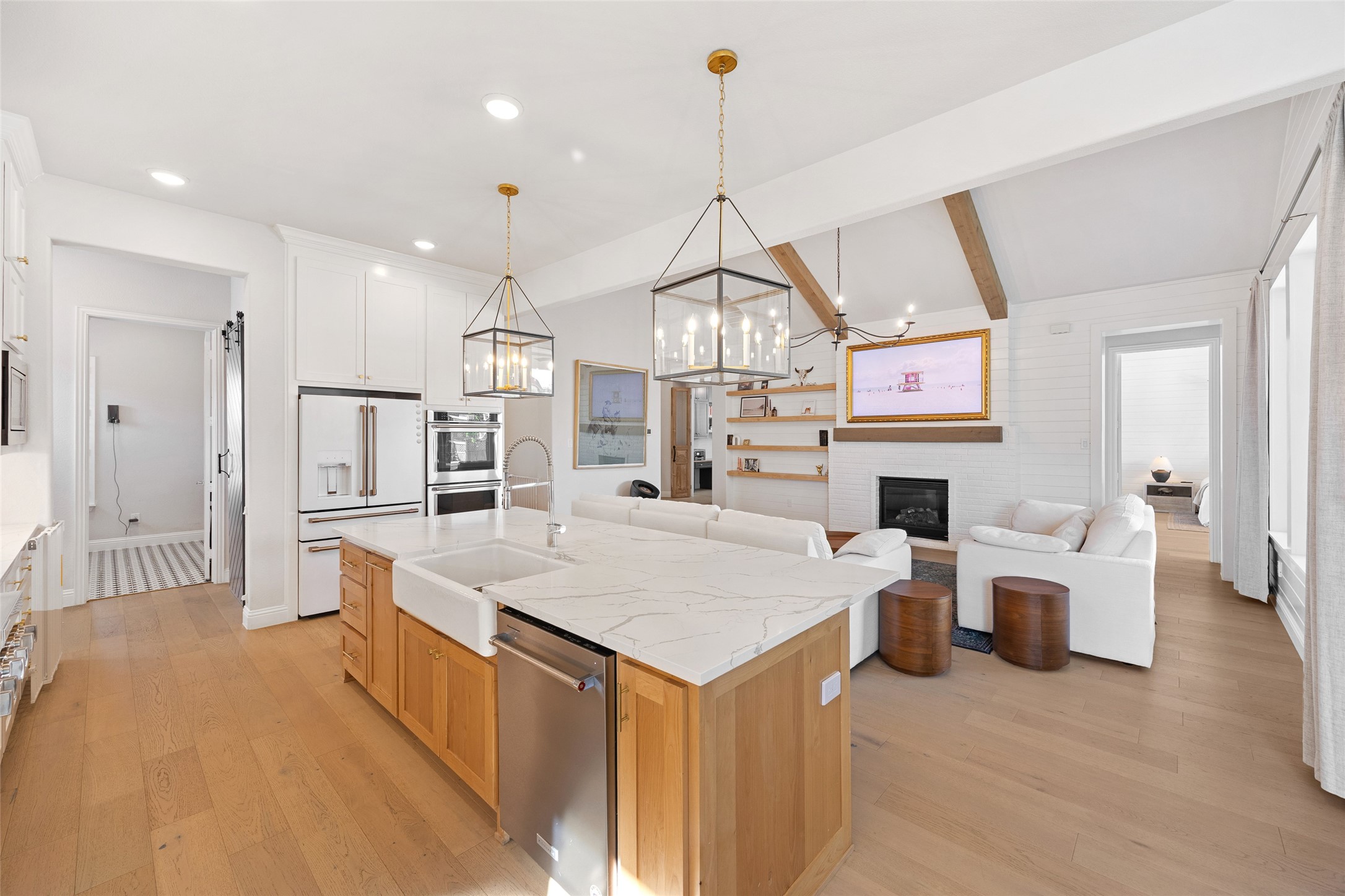 311 N Pecan Parkway