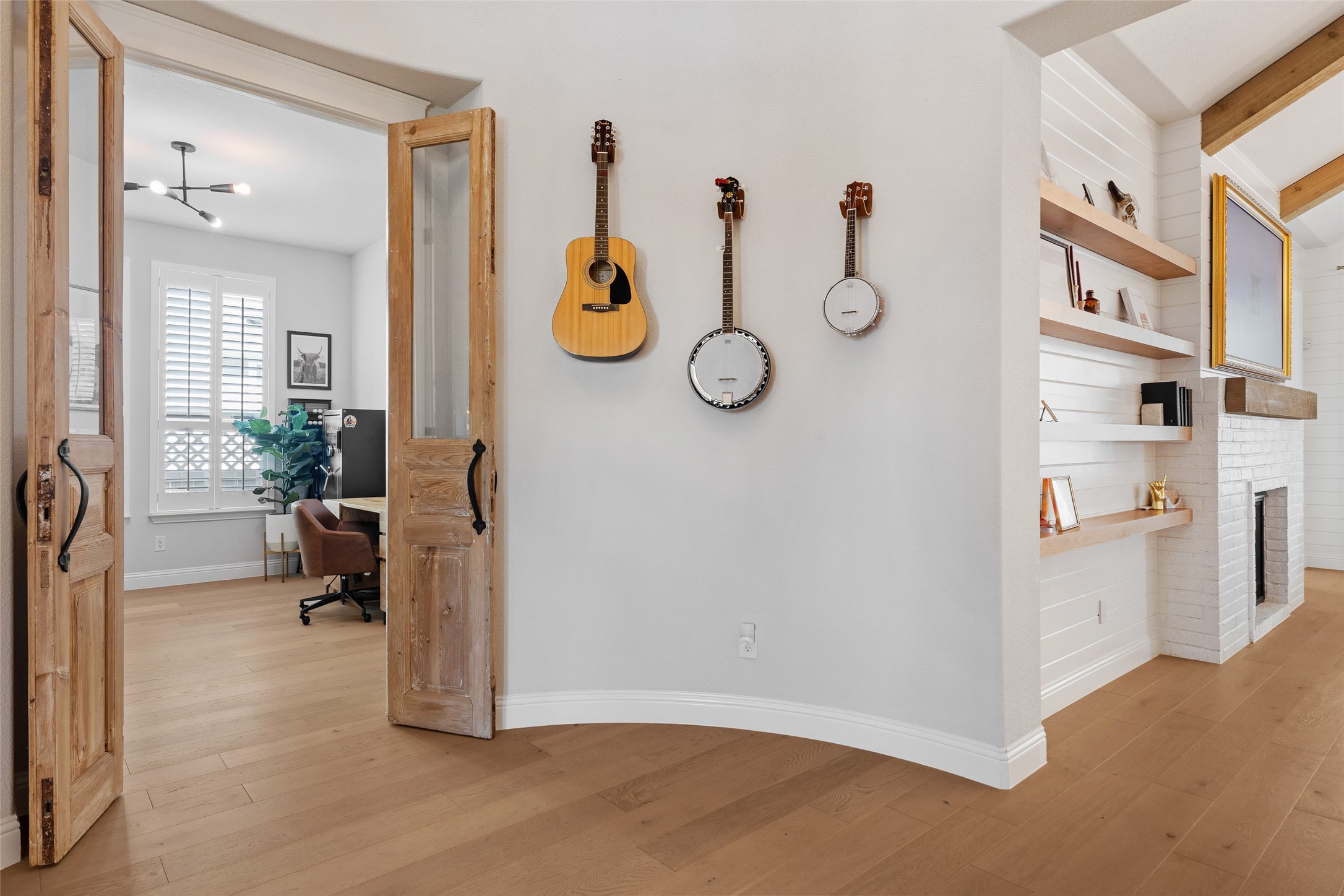 311 N Pecan Parkway