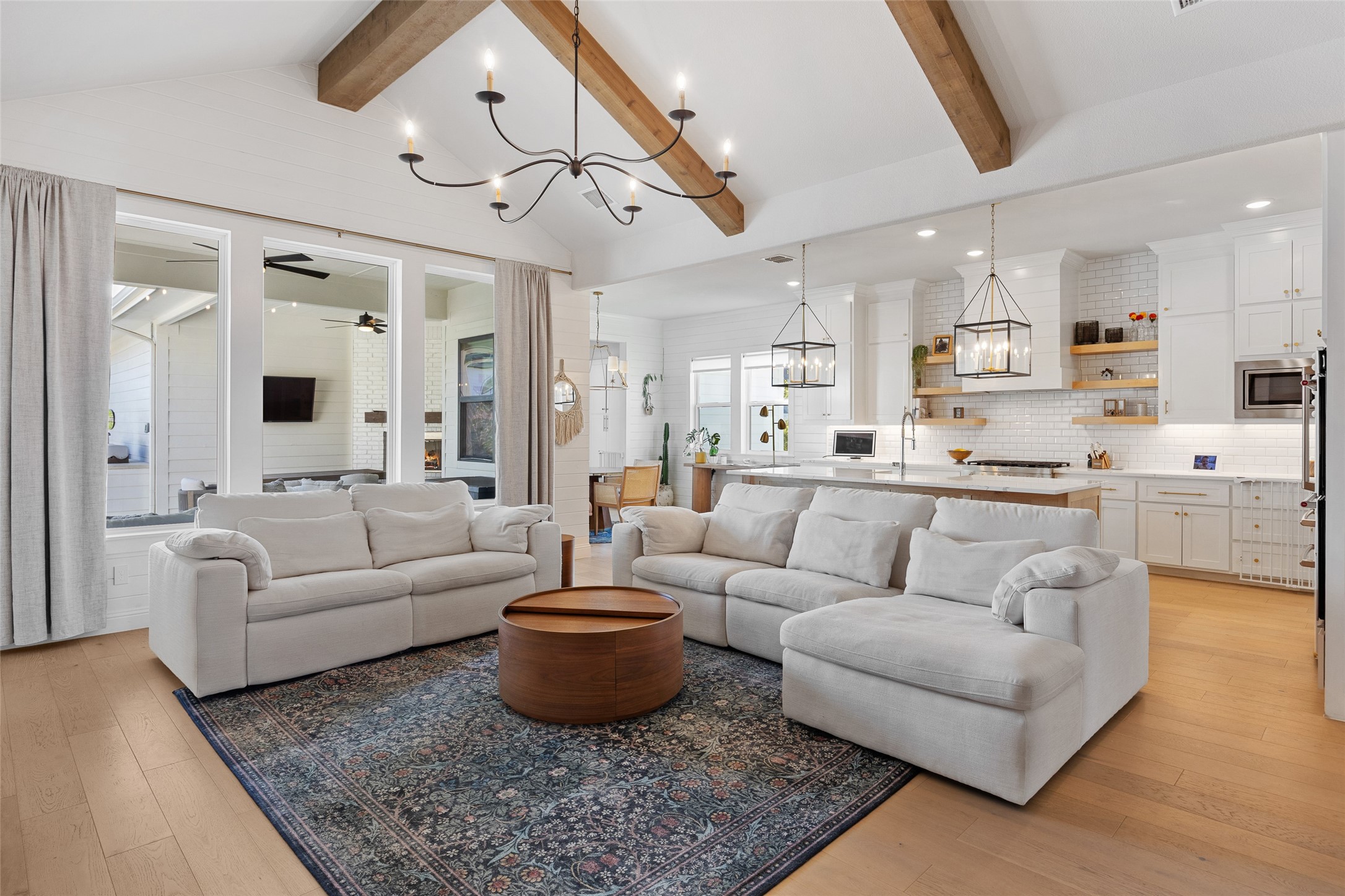 311 N Pecan Parkway