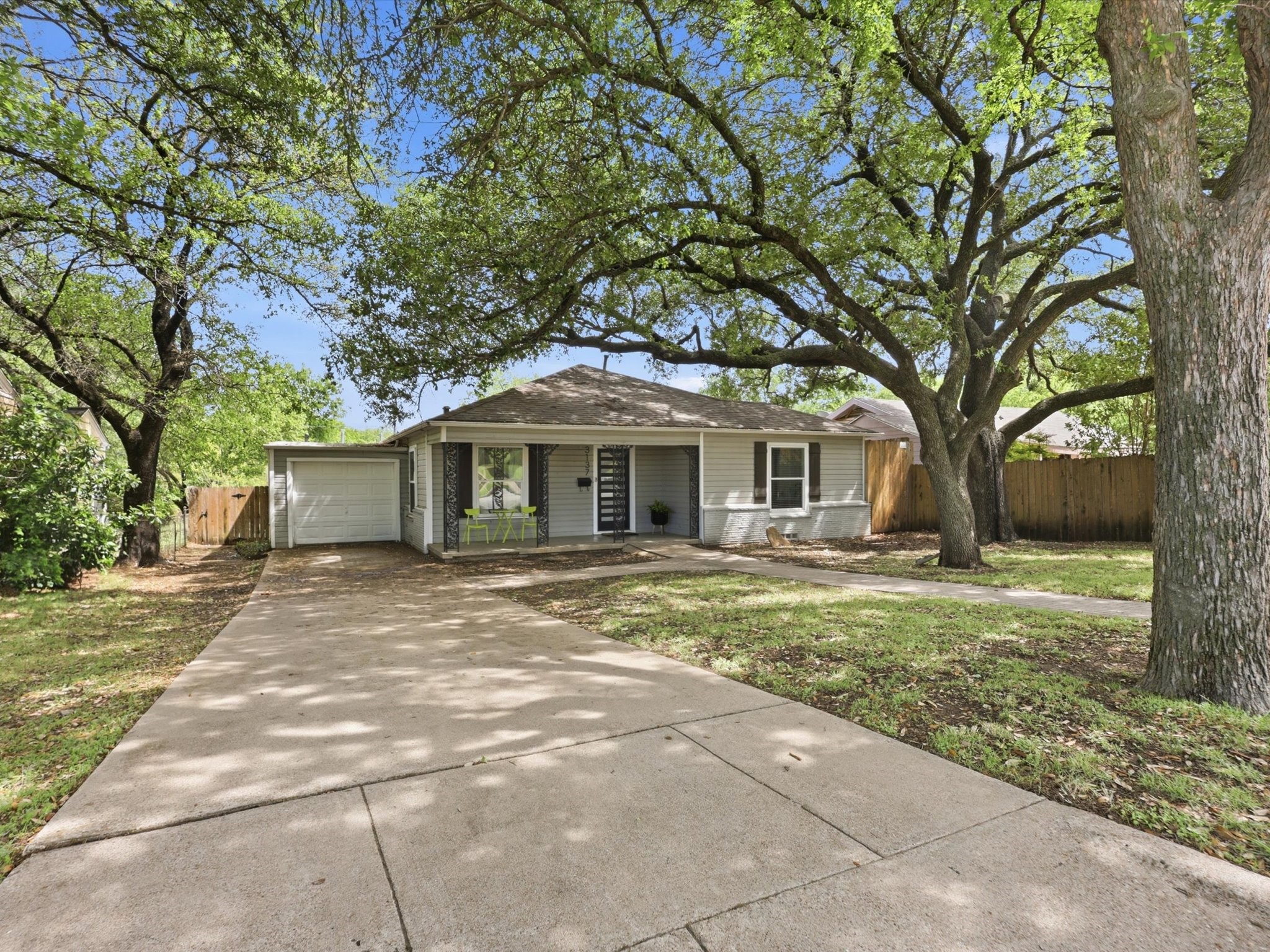3137 Bigham Boulevard