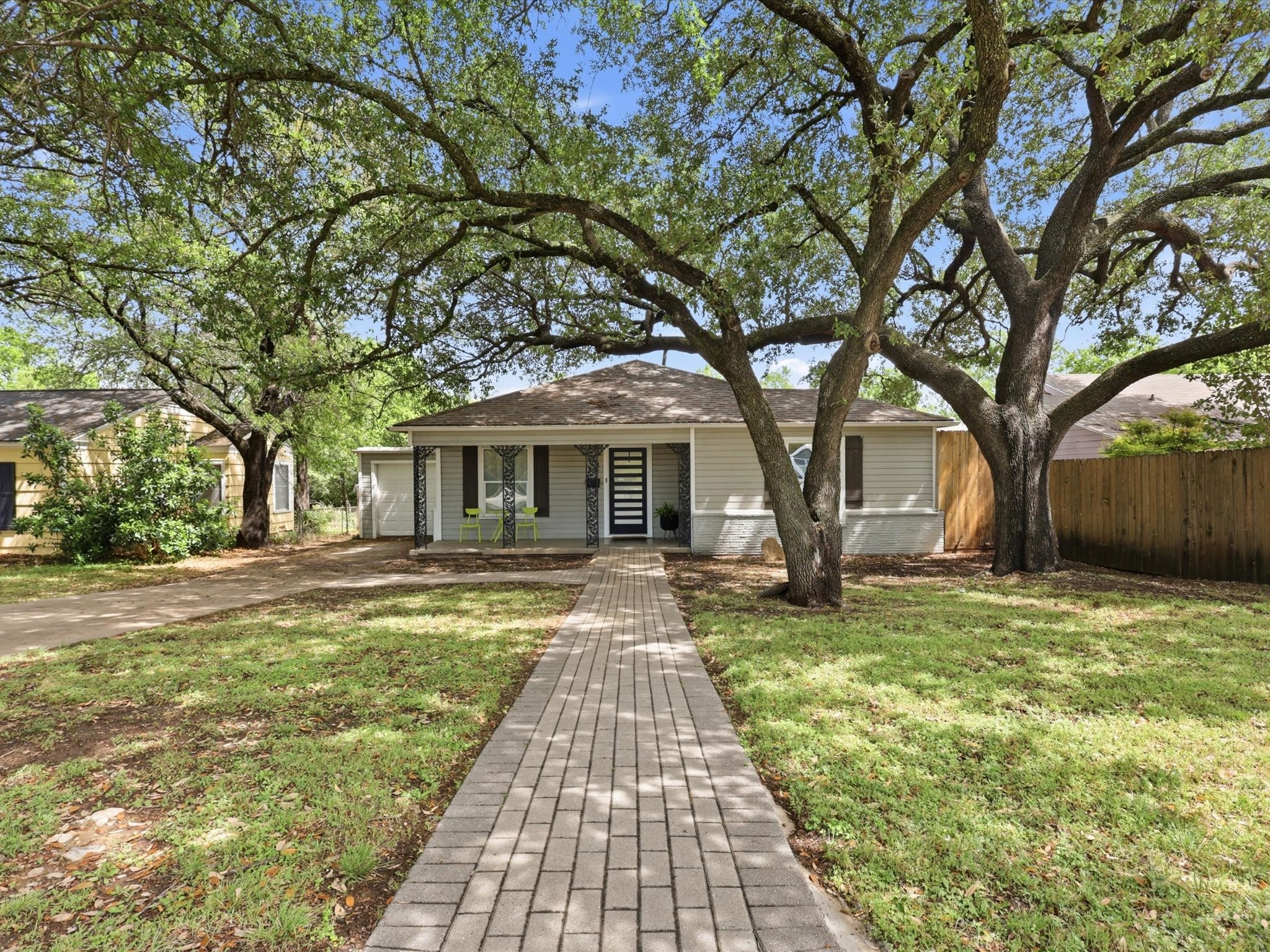3137 Bigham Boulevard