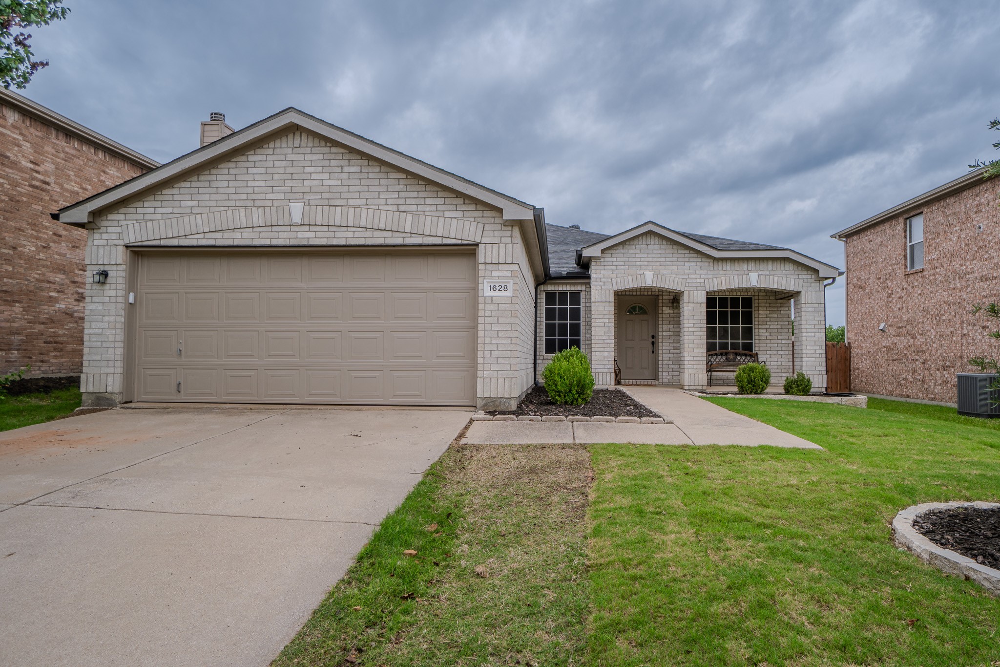1628 Princess Lane