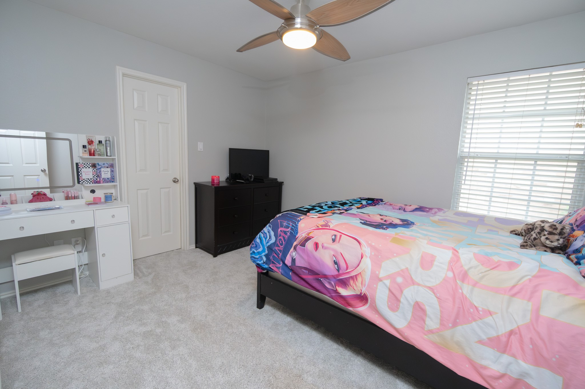1628 Princess Lane