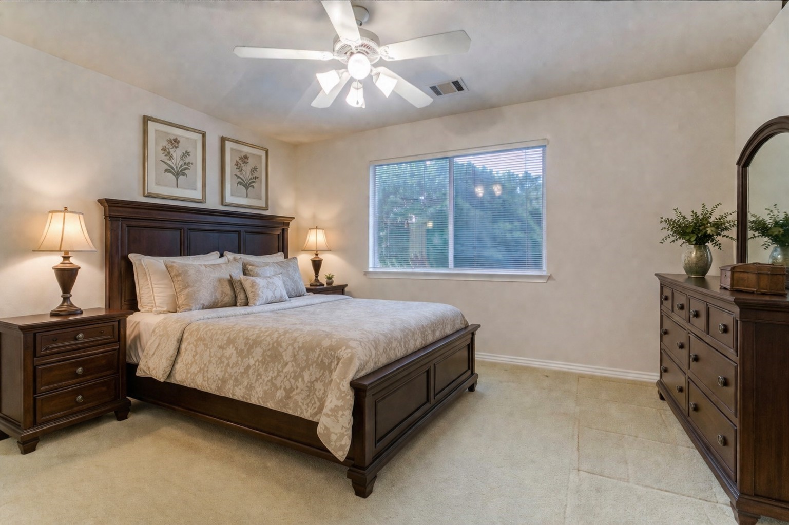 701 Lakehurst Court