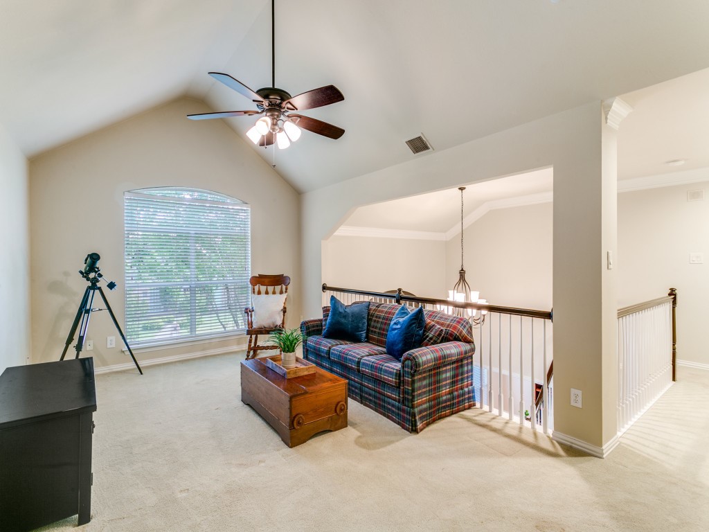 701 Lakehurst Court