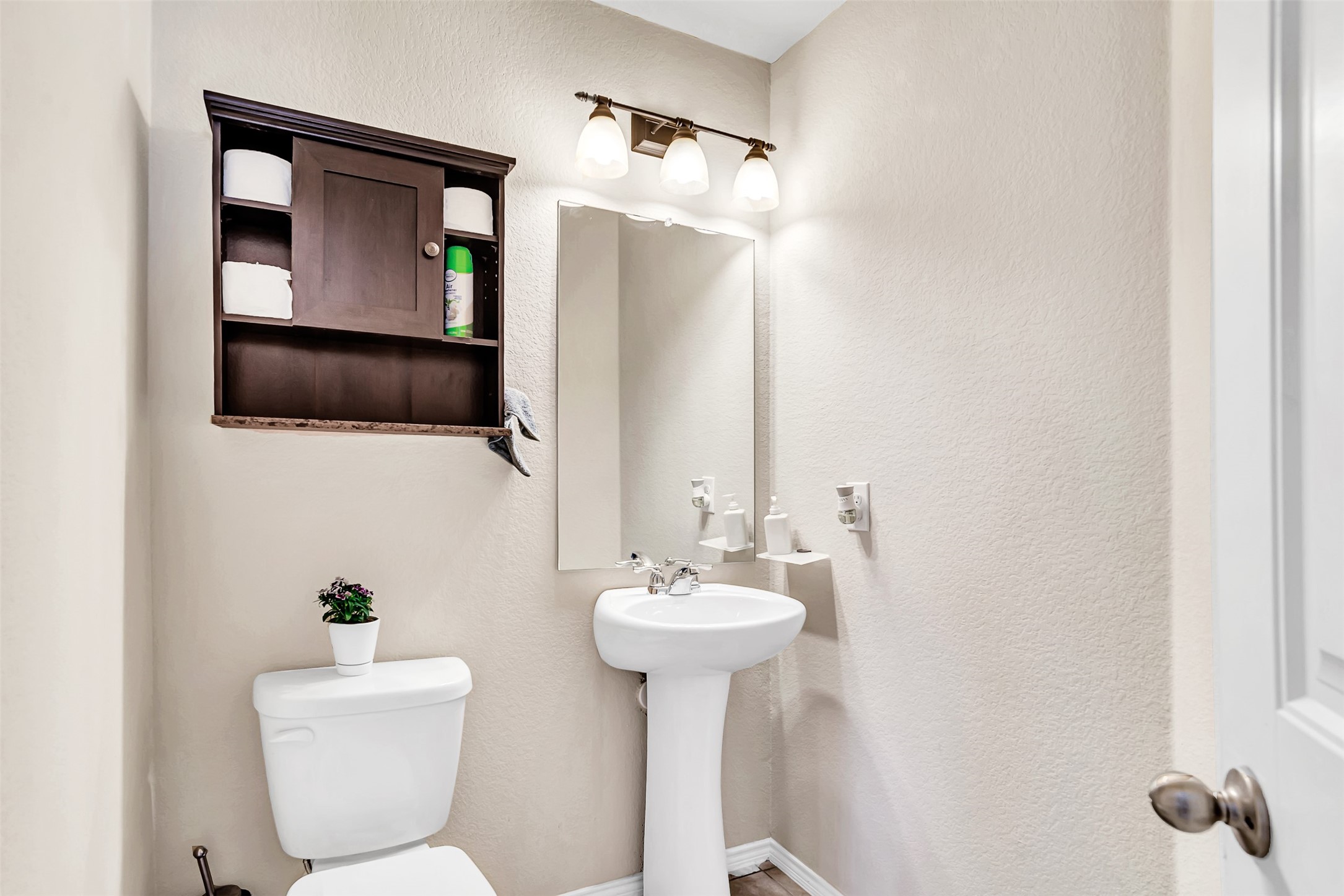 1201 Jasper Crossing