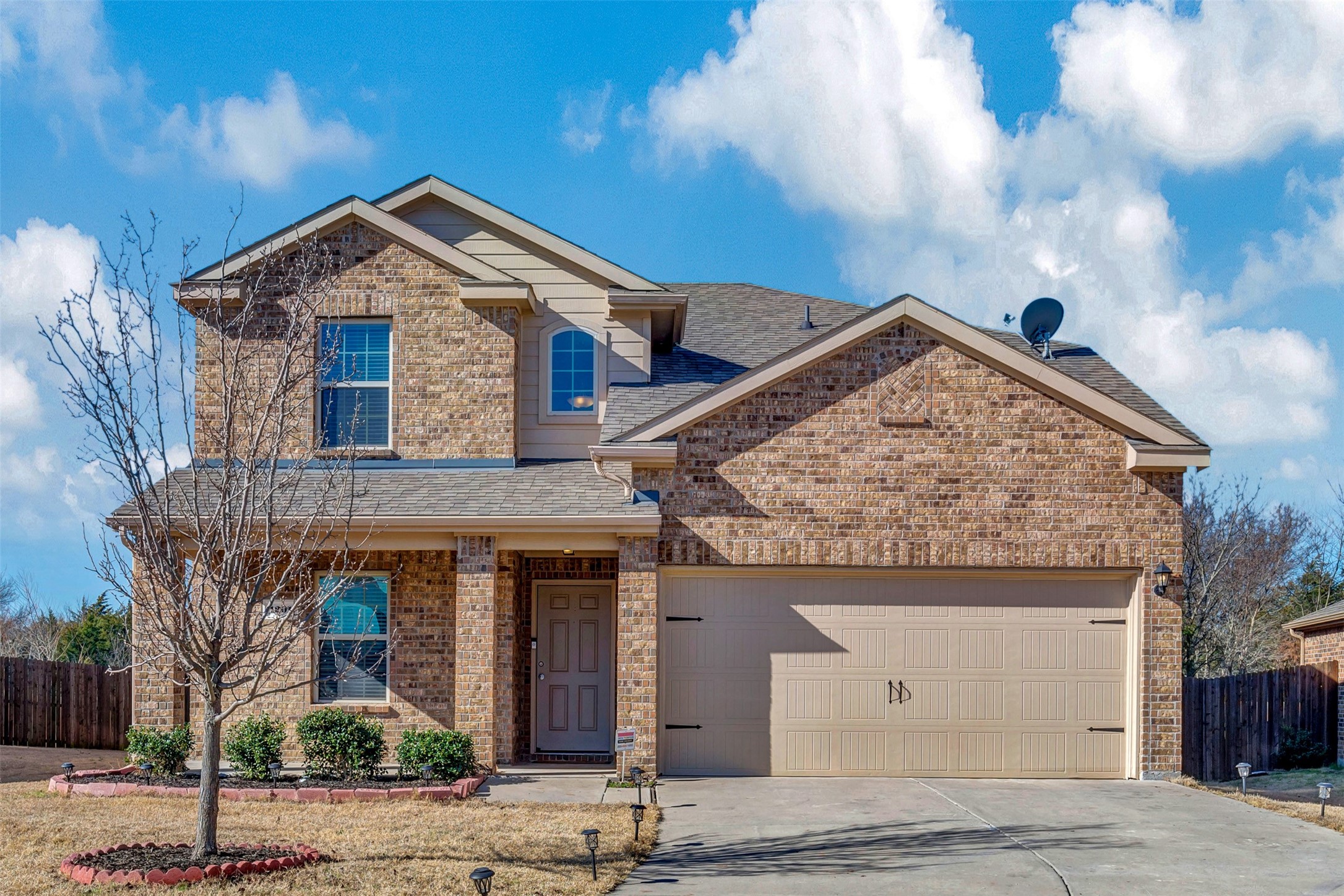 1201 Jasper Crossing