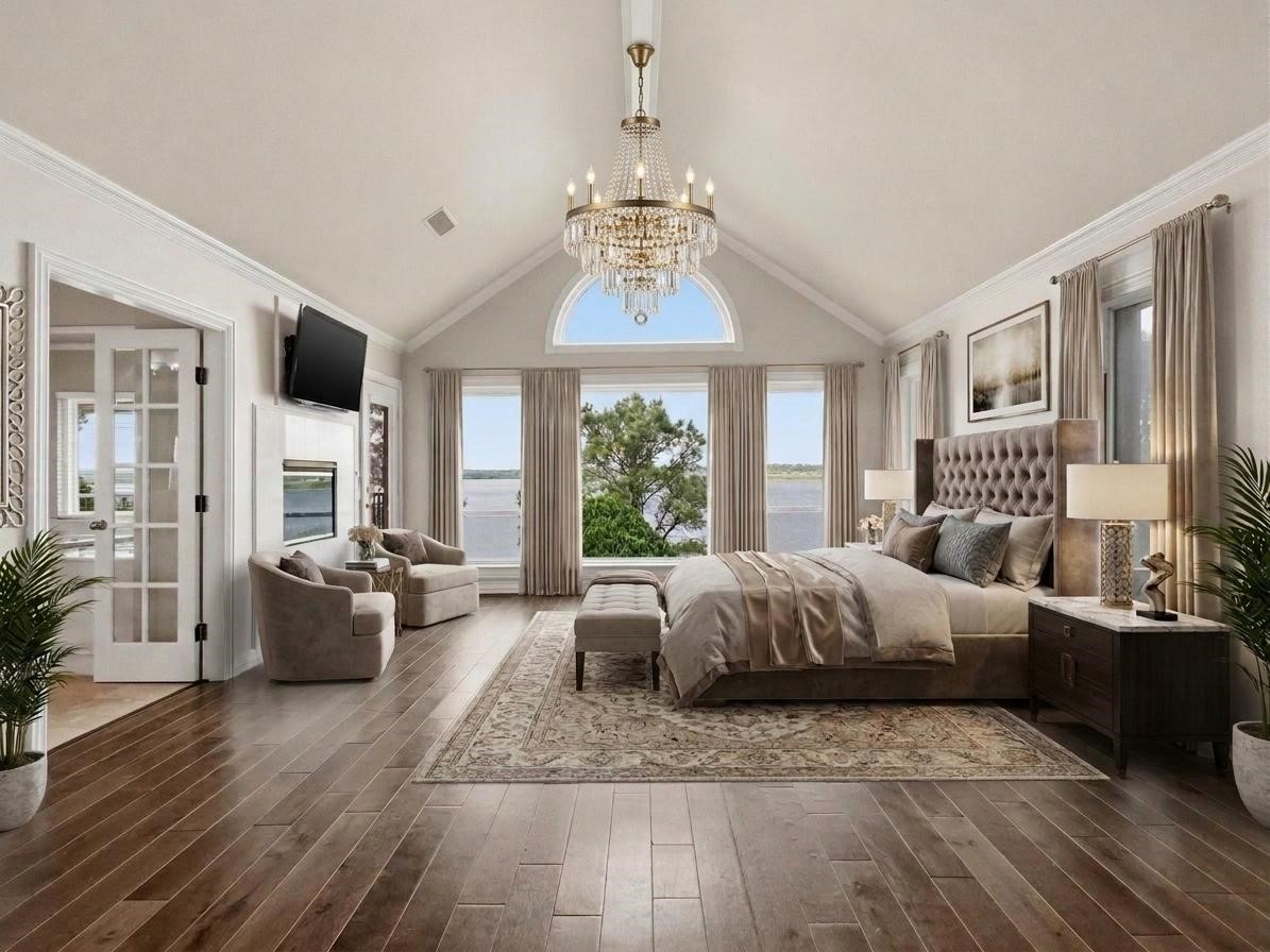5815 Bay Club Drive