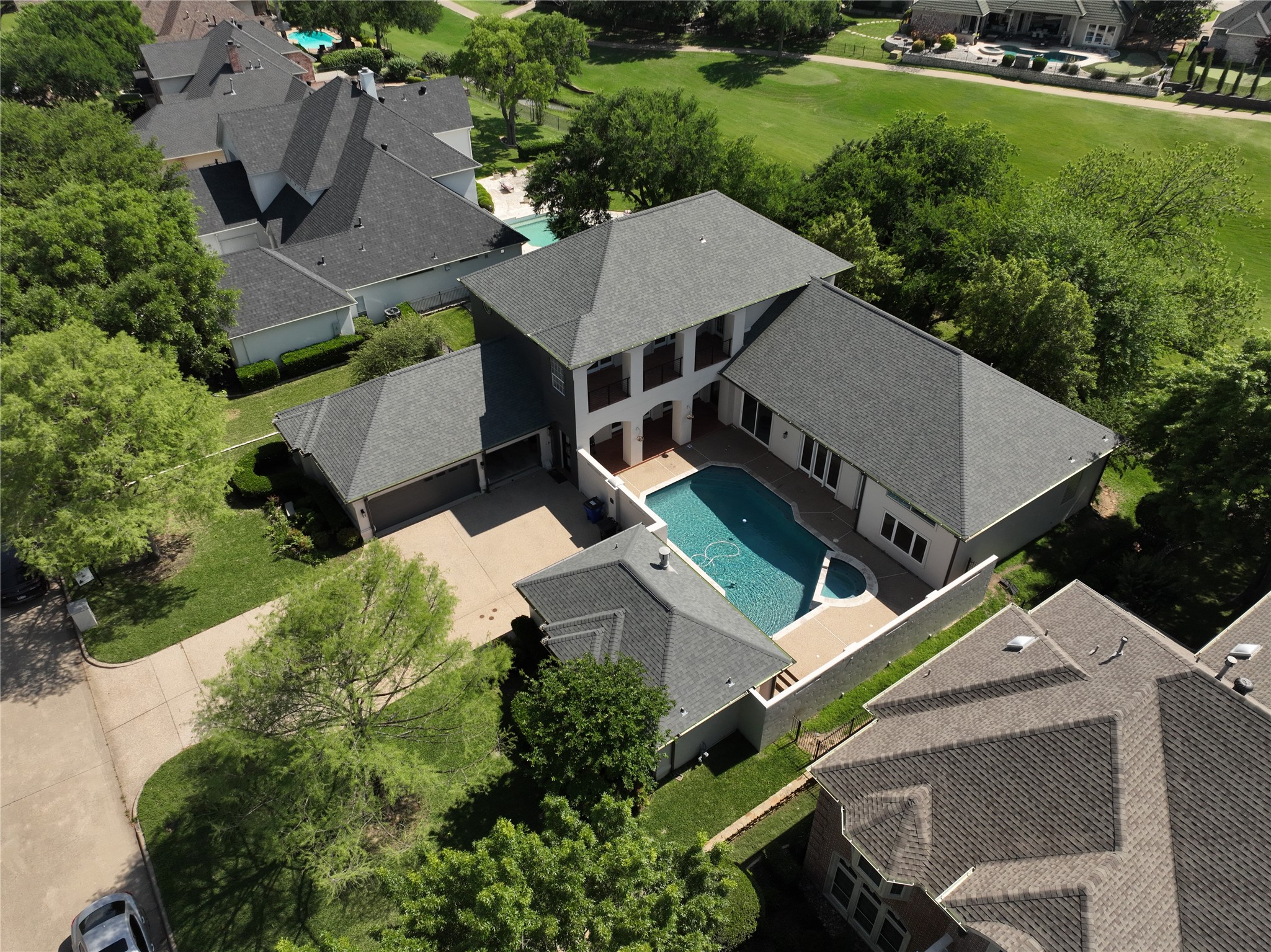 911 Walnut Falls Circle