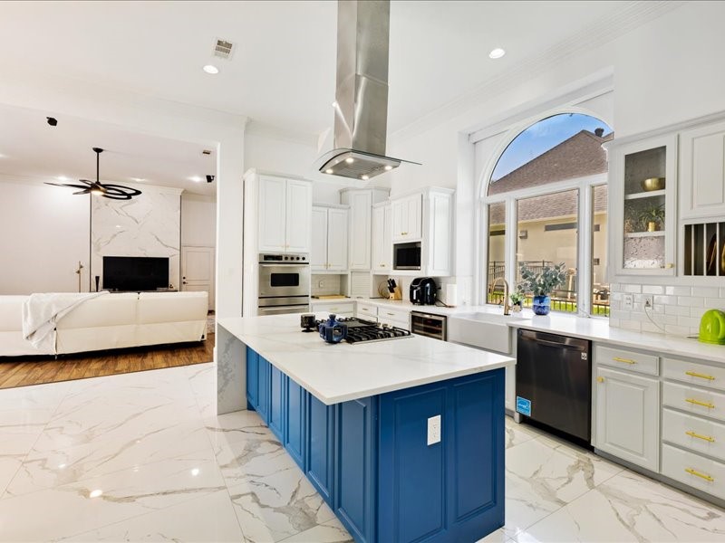 911 Walnut Falls Circle