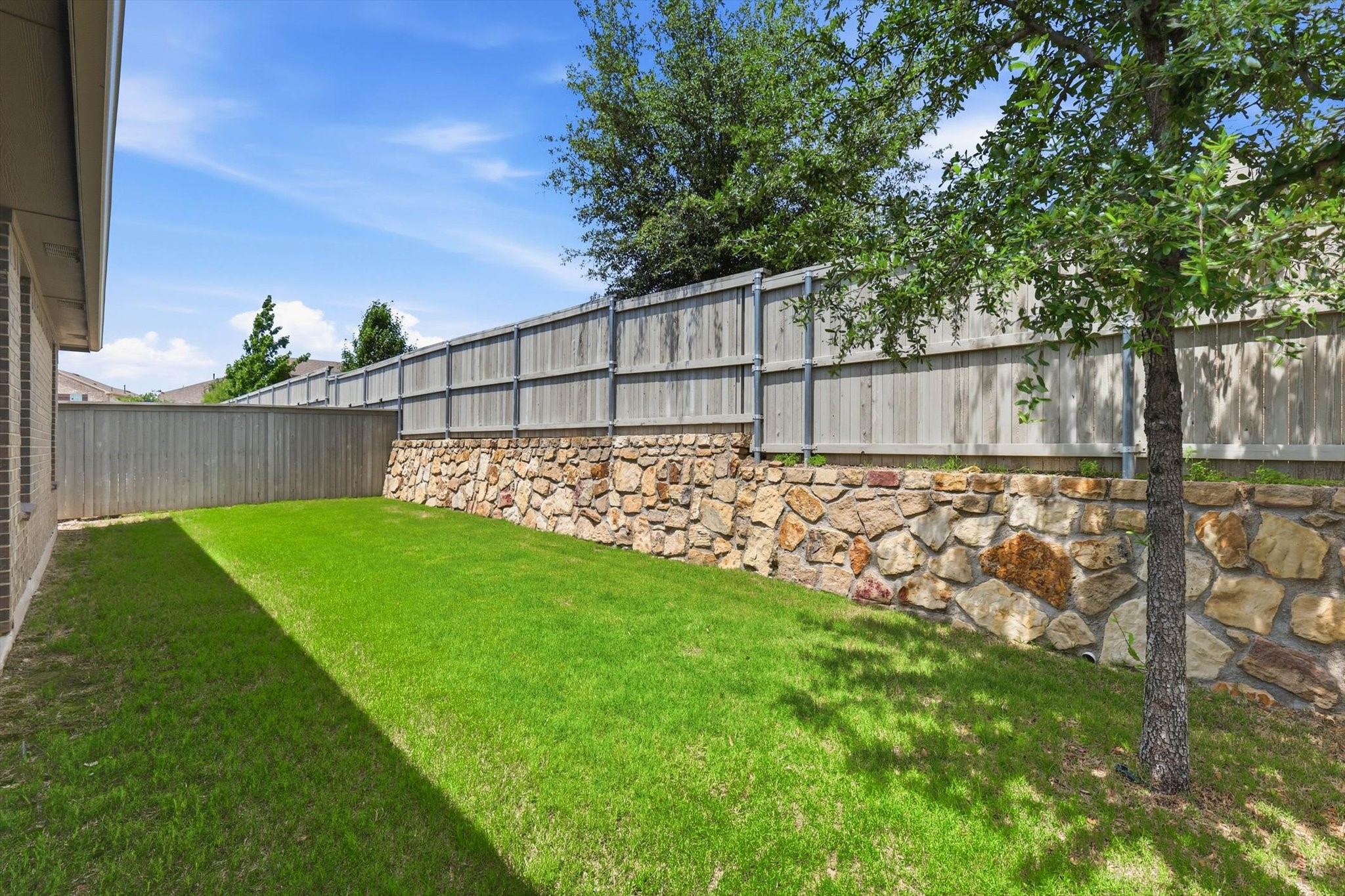 2524 Little Wonder Lane