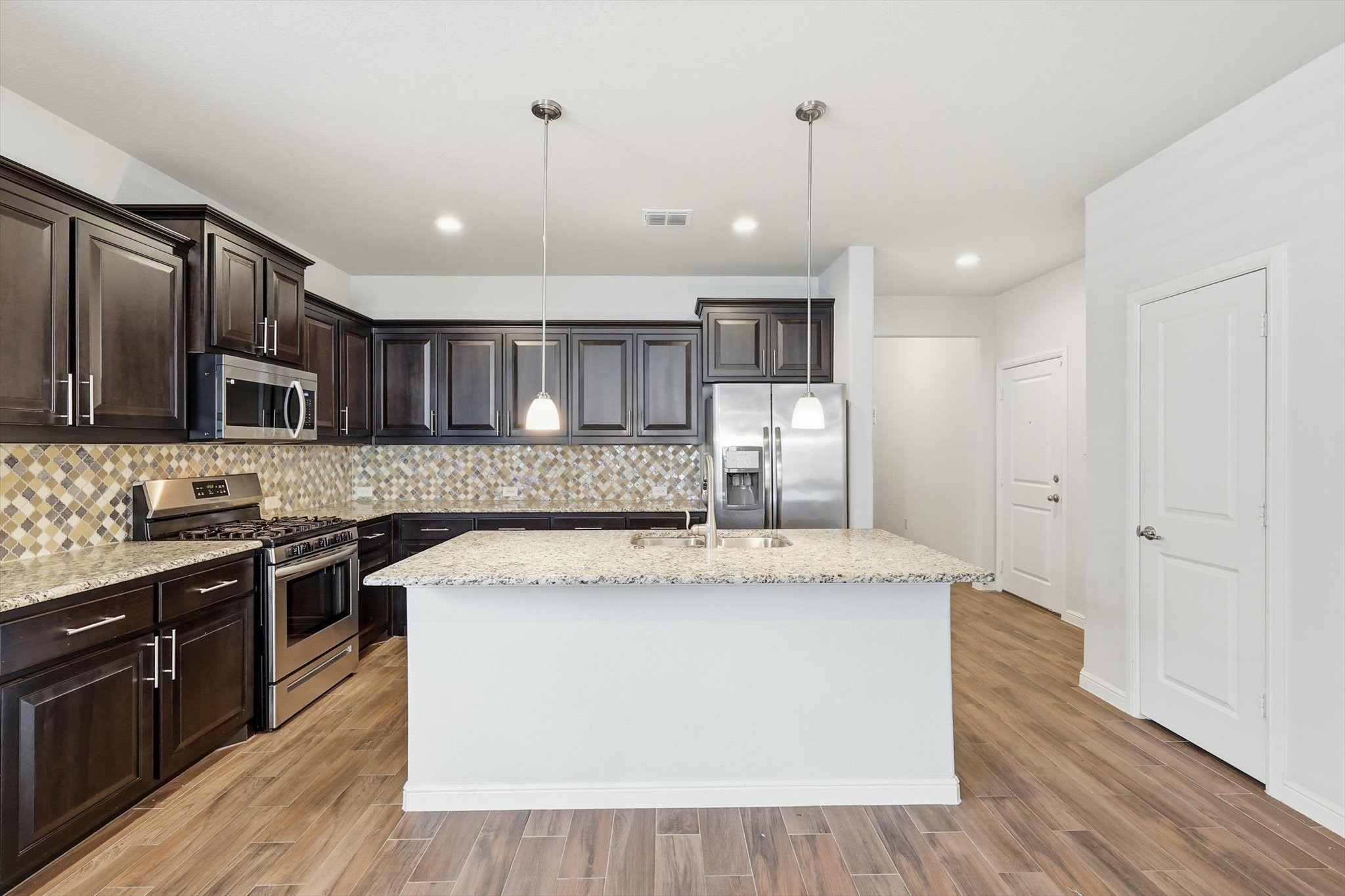2524 Little Wonder Lane