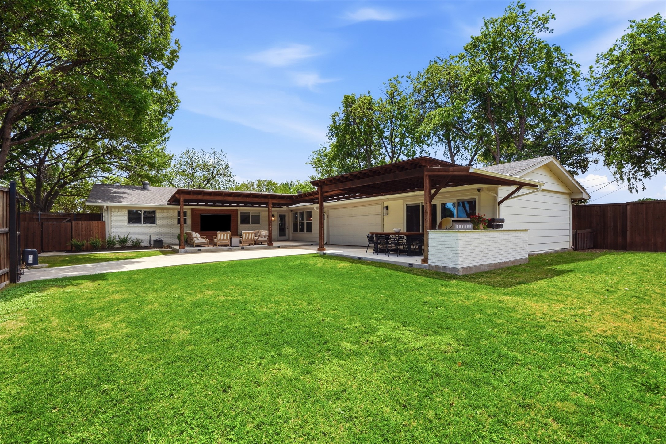 3163 Sombrero Drive