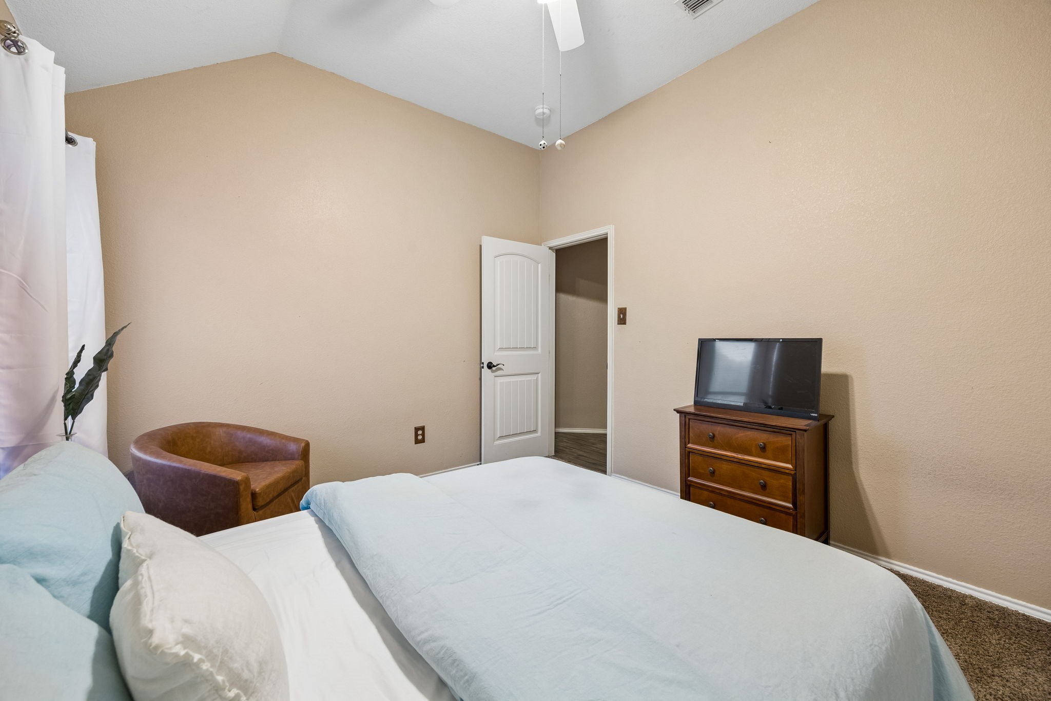 8413 Island Court