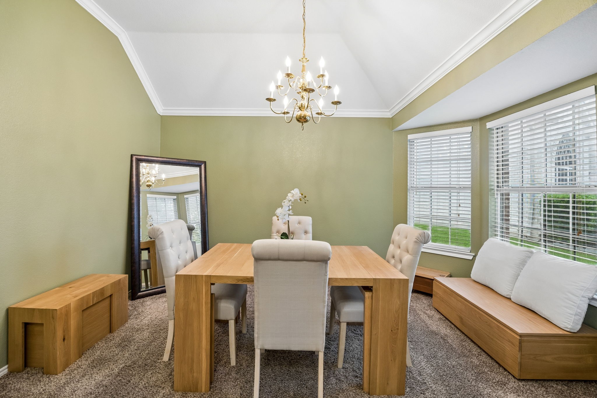 8413 Island Court