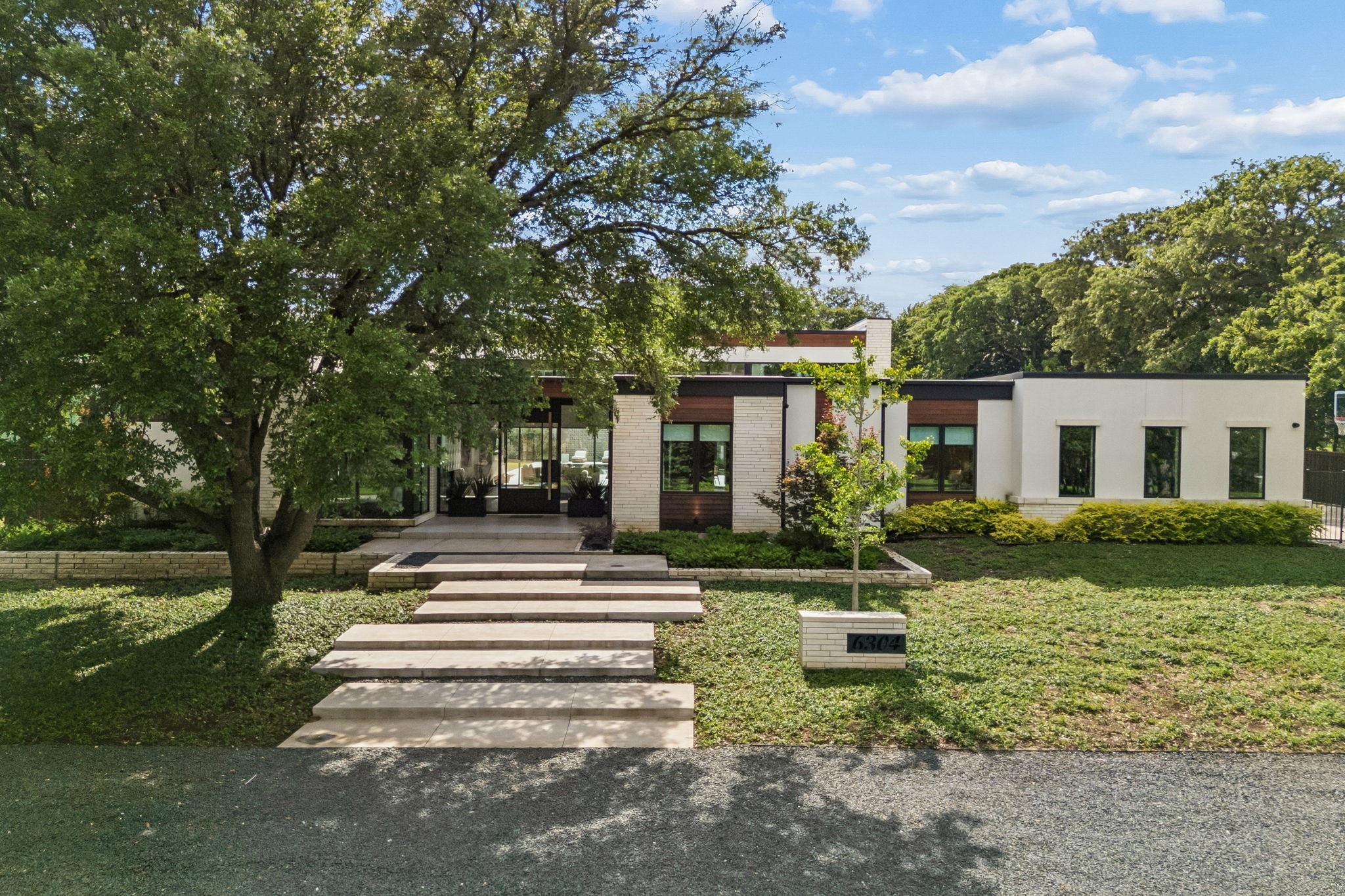 6304 Bettinger Drive