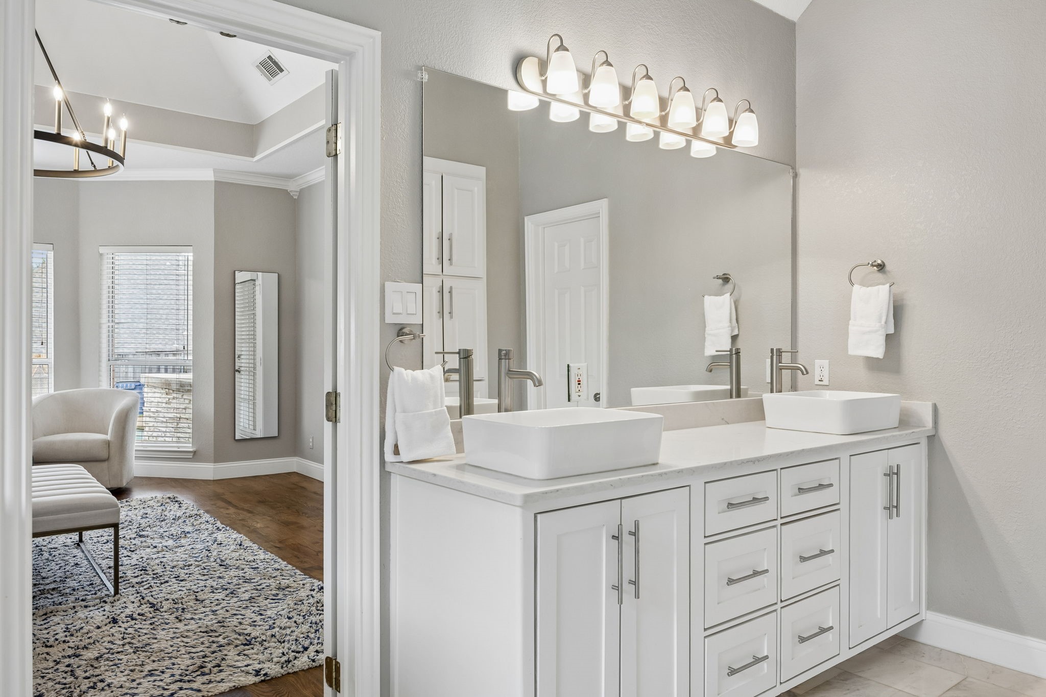 1309 Meadow Ridge Court