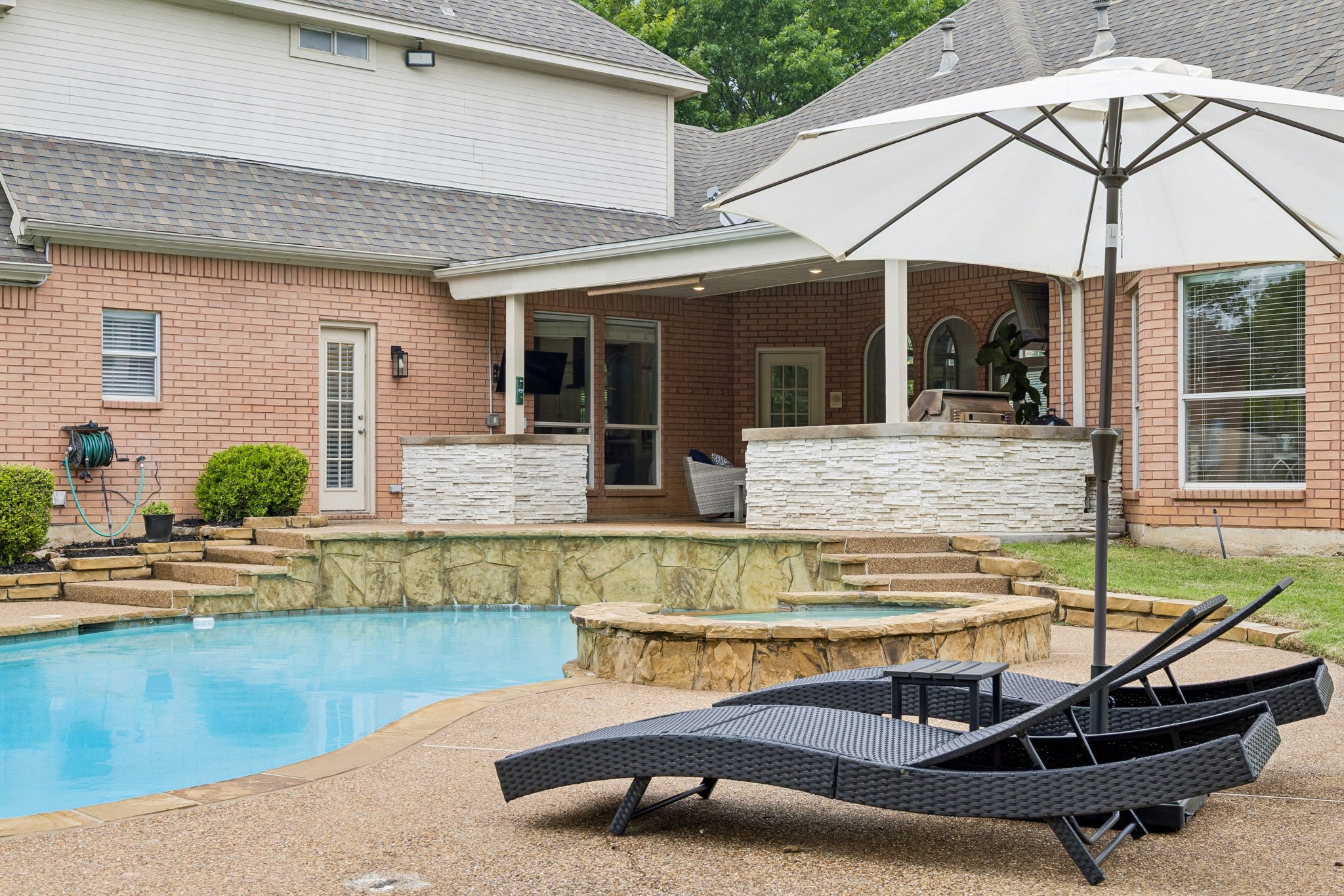1309 Meadow Ridge Court