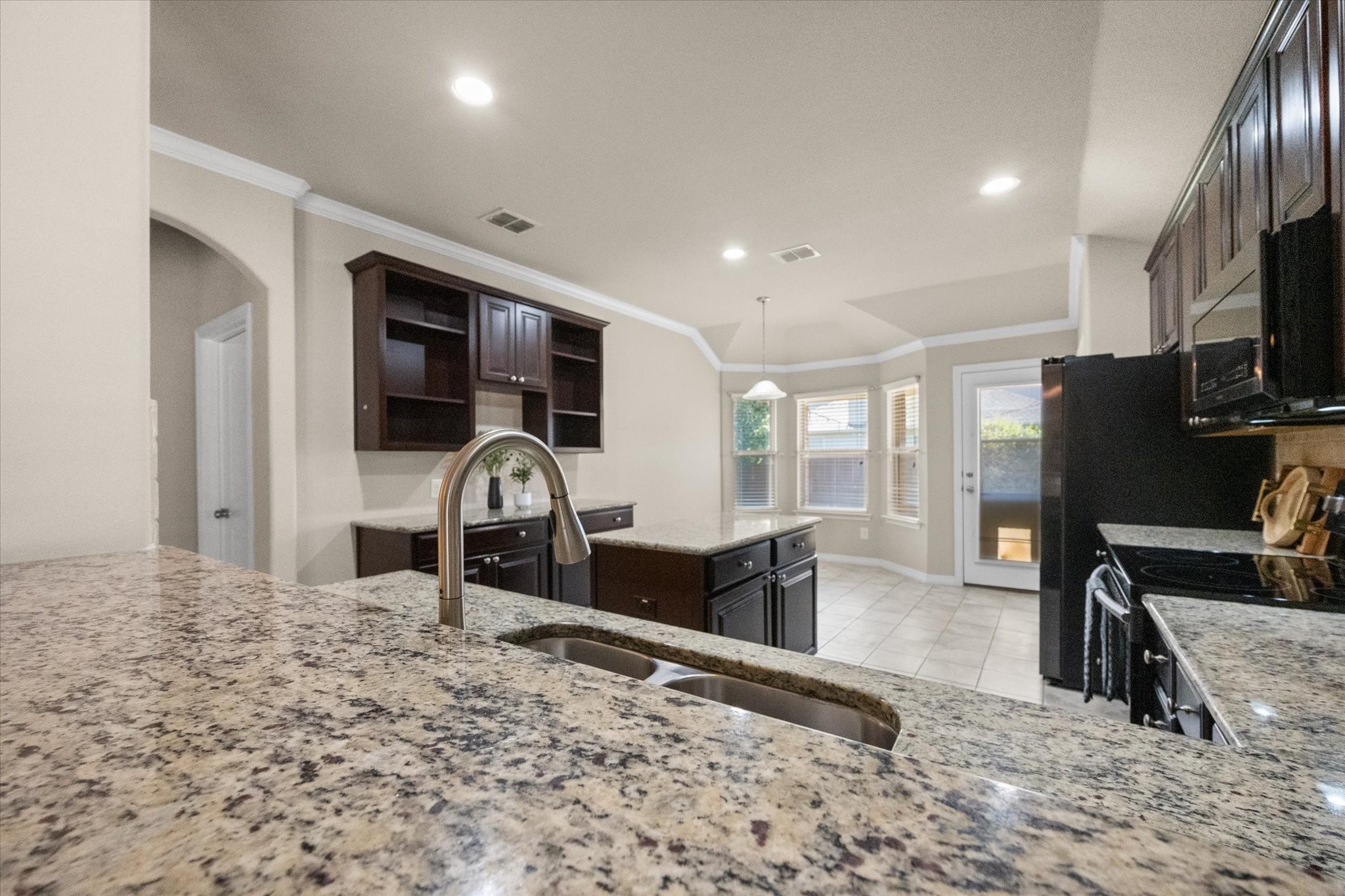 1001 Pigeon Hawk Drive