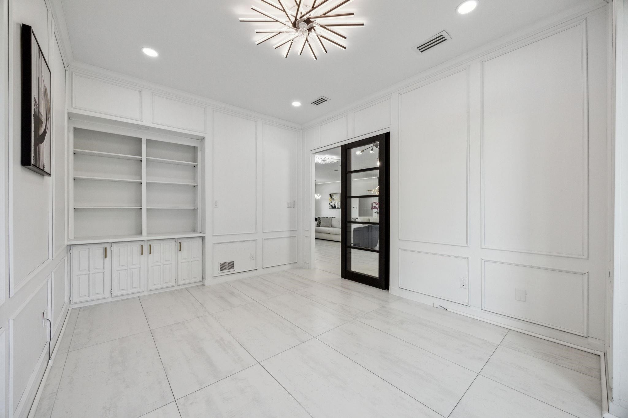 5924 Janet Court