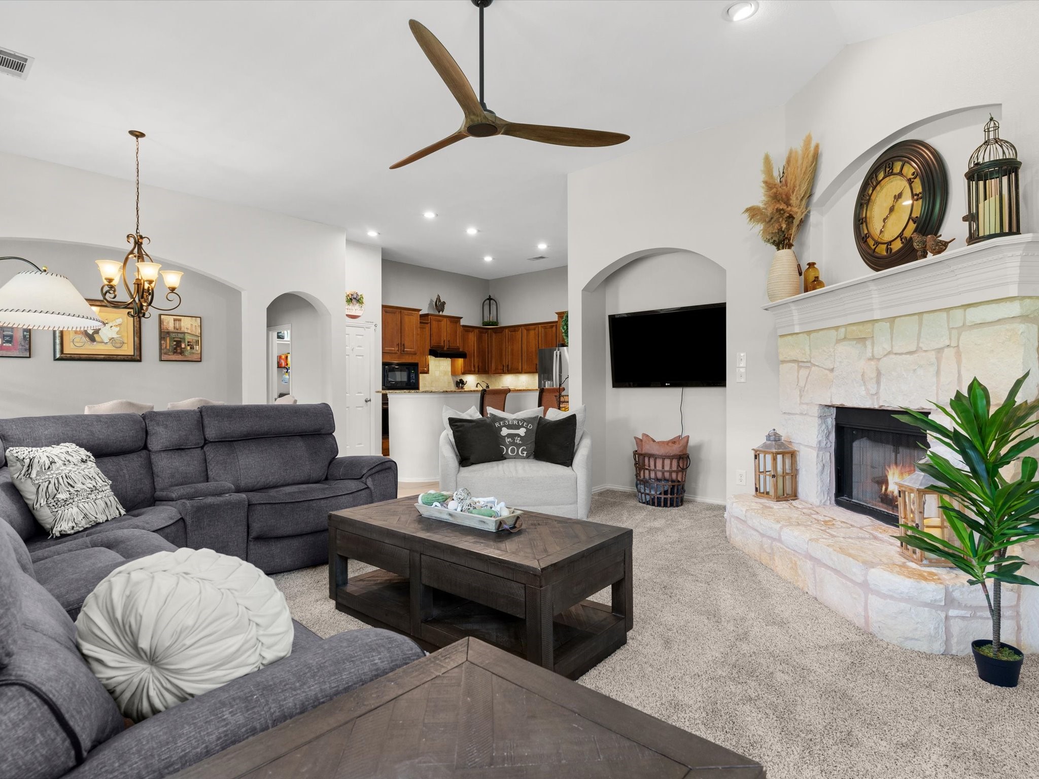 8156 Rock Elm Road
