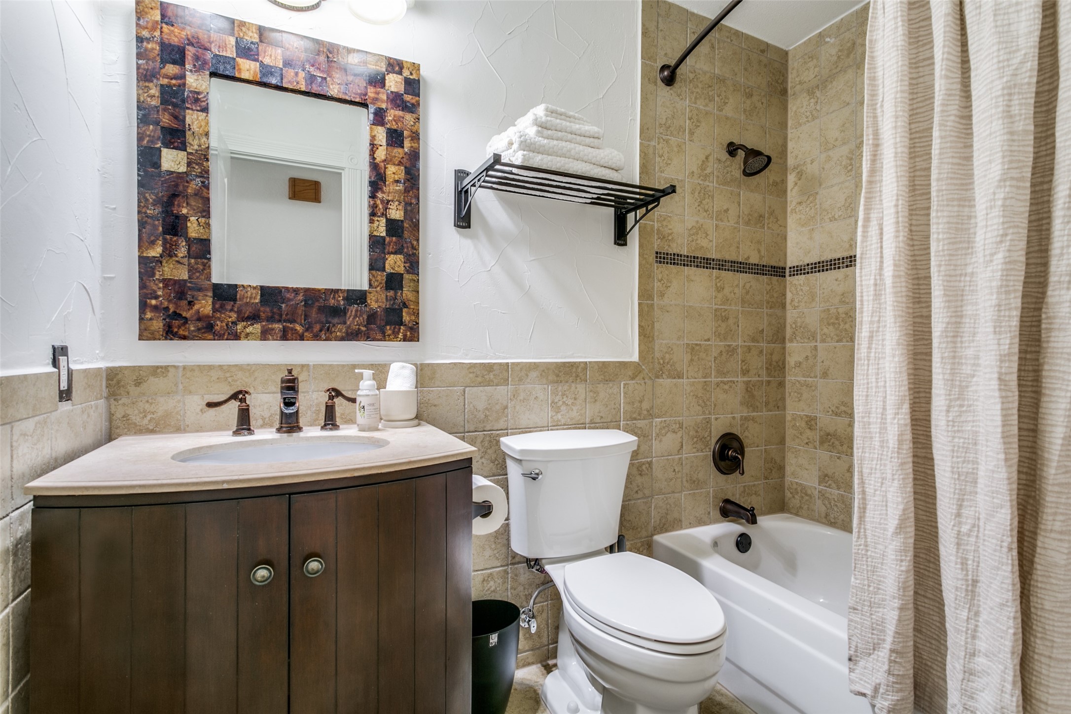 1308 Osceola Trail