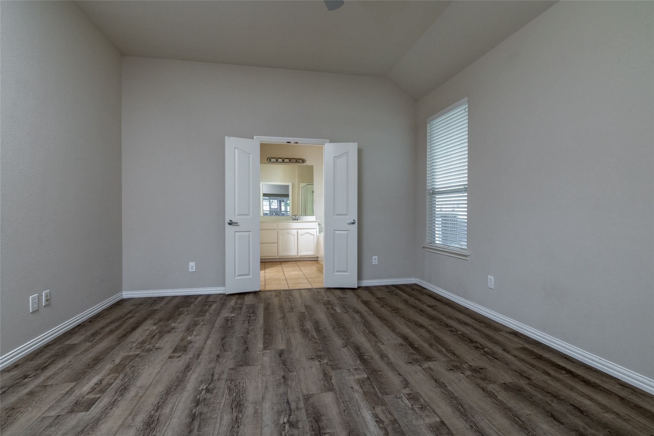 5133 Emmeryville Lane