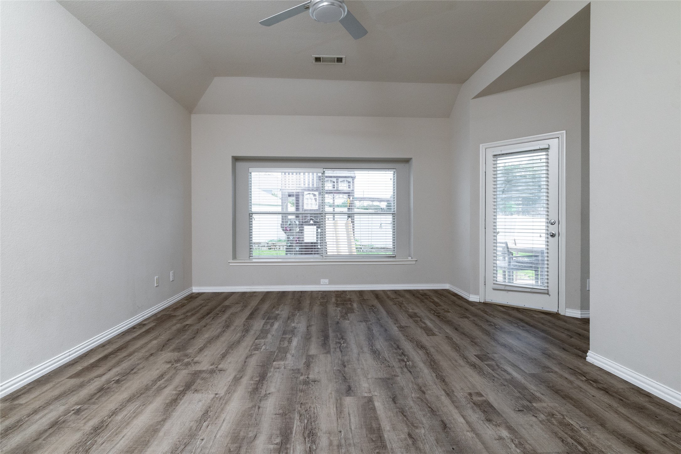 5133 Emmeryville Lane