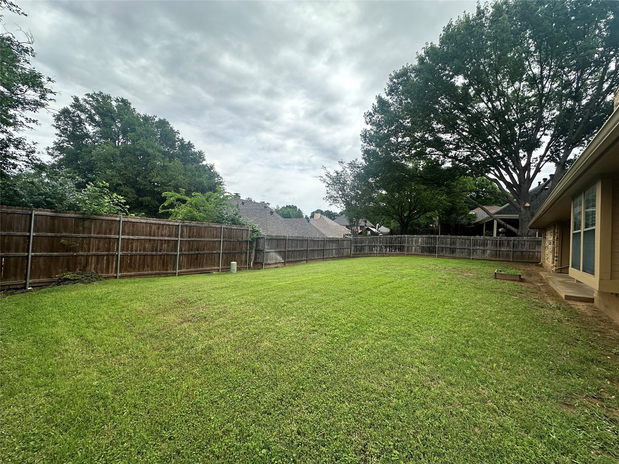 3024 Sweet Briar Street