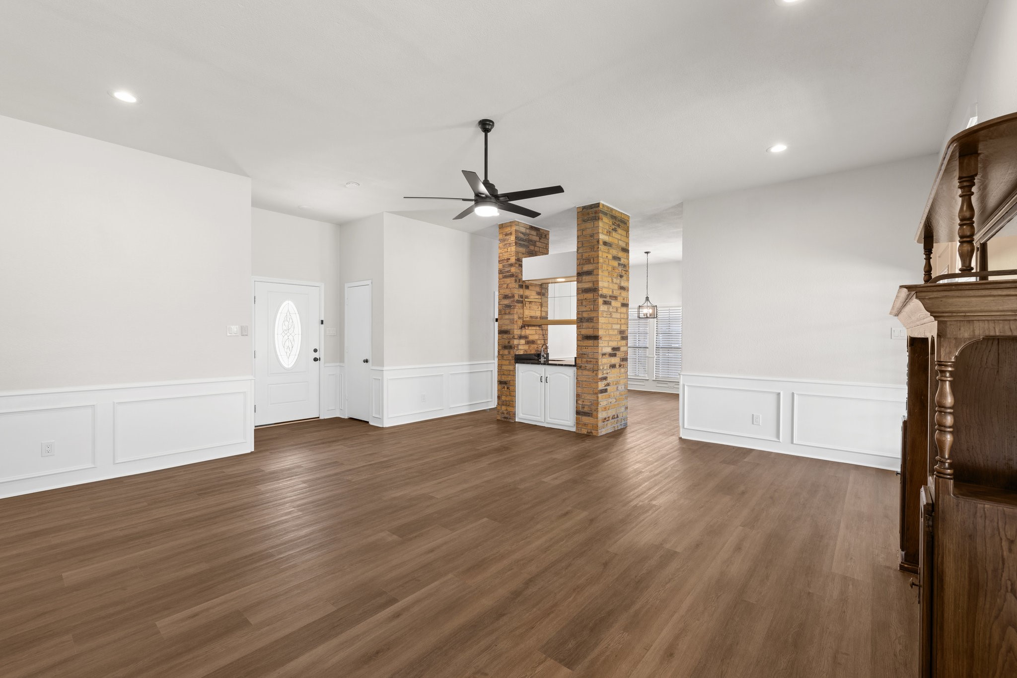 3024 Sweet Briar Street