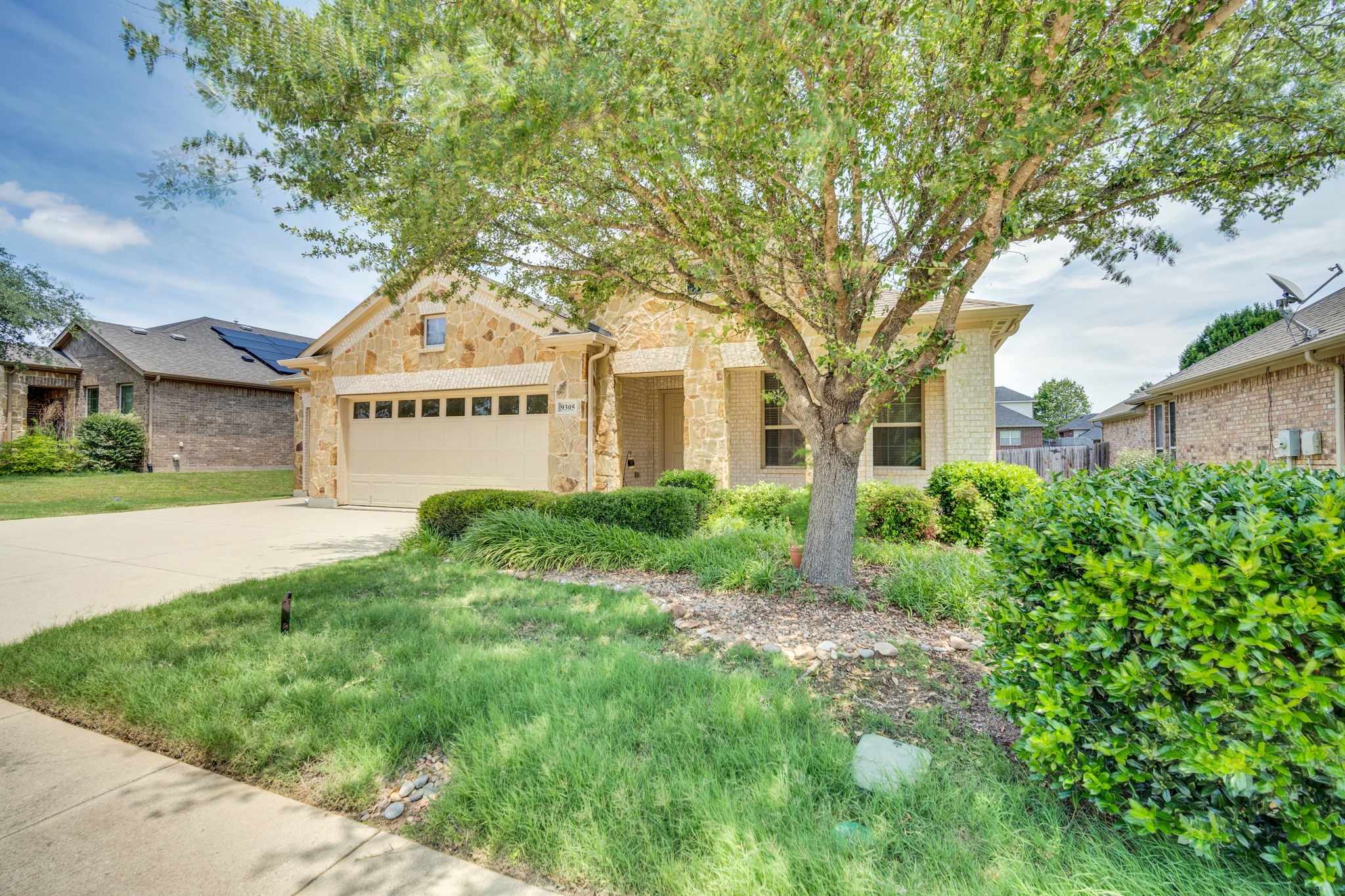 9305 Water Oak Court