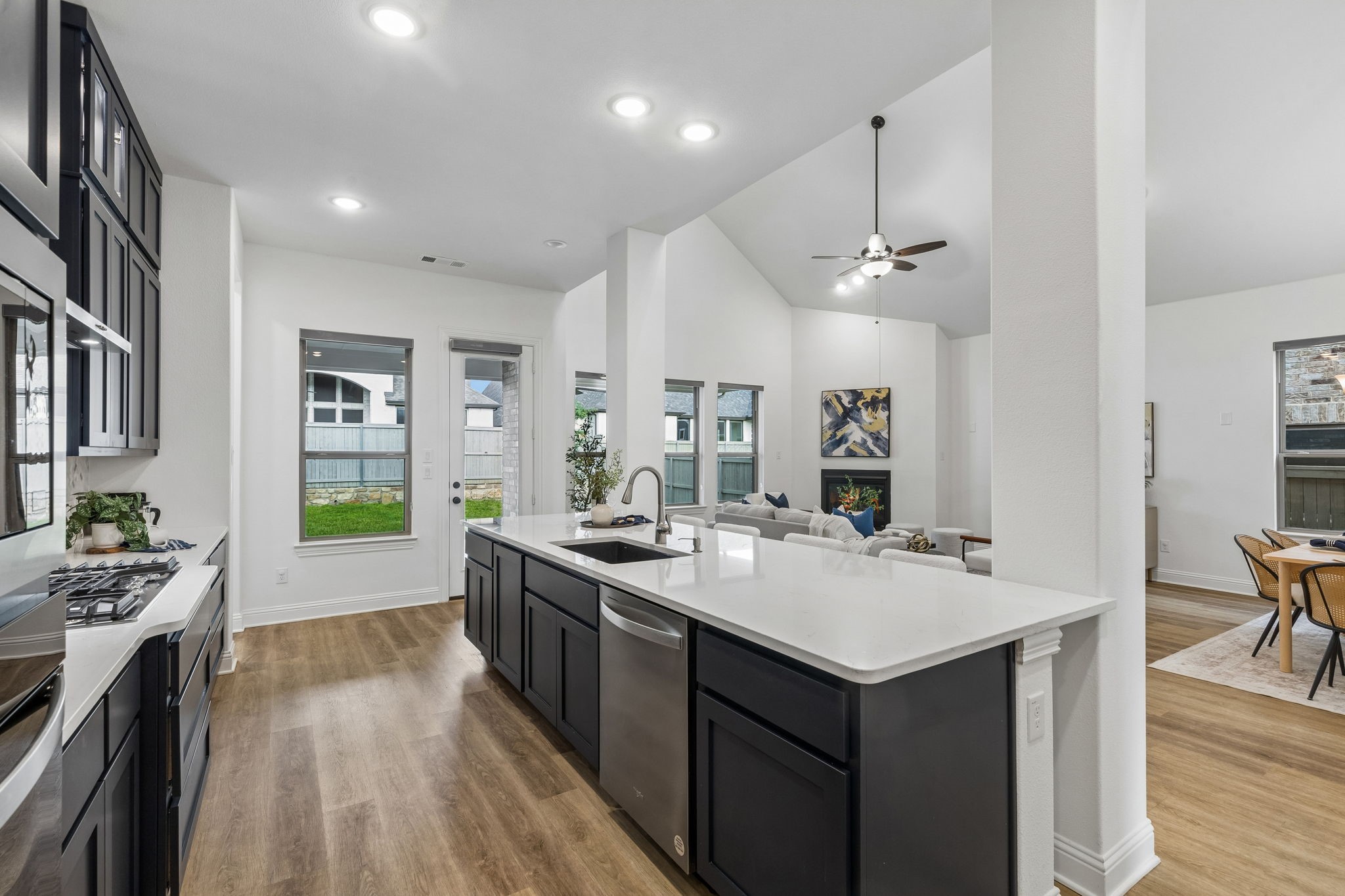 305 Onyx Drive